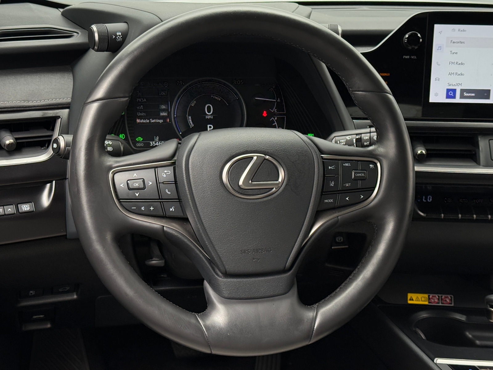 Thumbnail: 2023 Lexus UX - 4