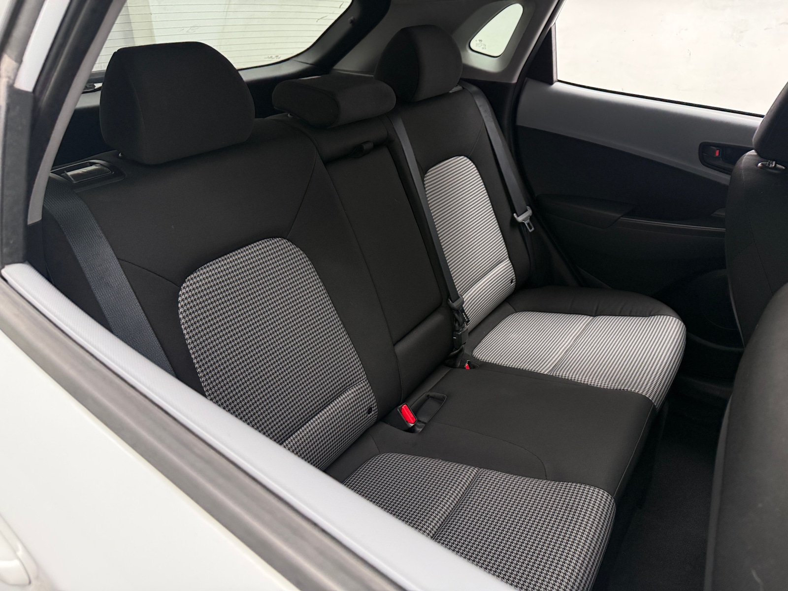 Thumbnail: 2019 Hyundai Kona - 6
