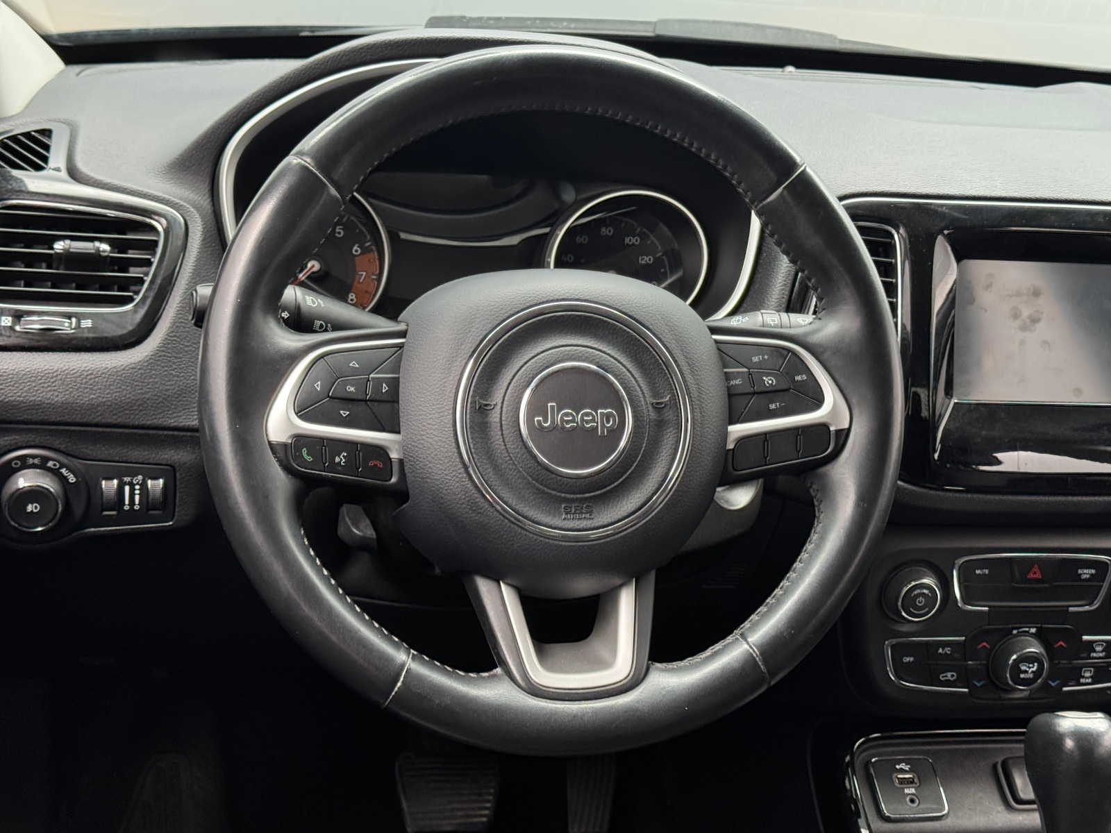 Thumbnail: 2018 Jeep Compass - 5