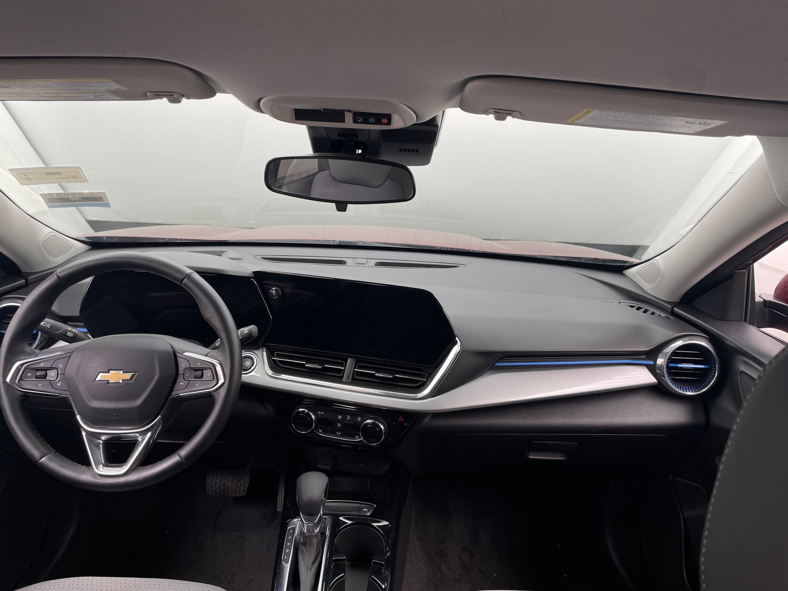 Thumbnail: 2025 Chevrolet Trax - 3