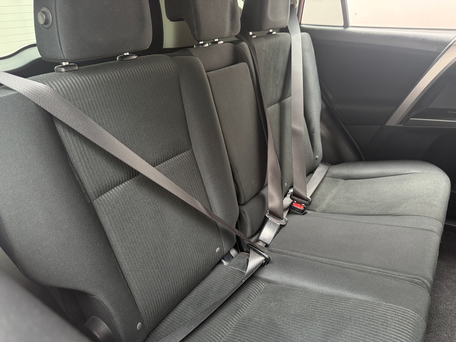 Thumbnail: 2016 Toyota RAV4 - 6