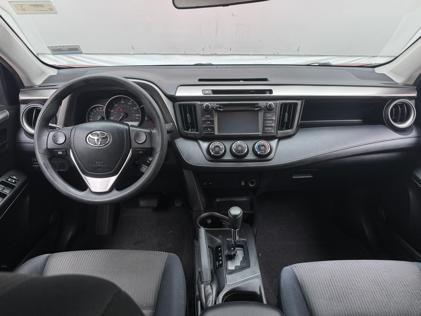 Thumbnail: 2016 Toyota RAV4 - 3