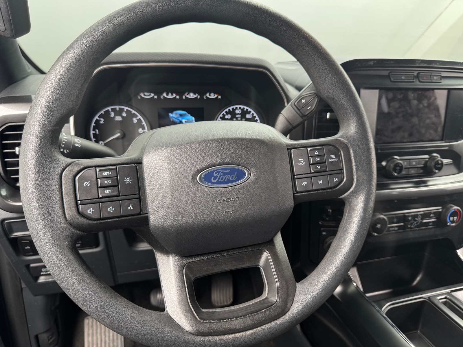 Thumbnail: 2023 Ford Econoline - 5