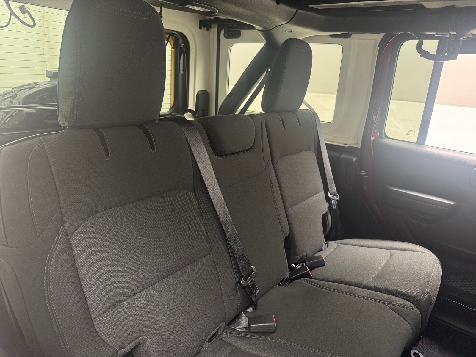Thumbnail: 2021 Jeep Wrangler - 6
