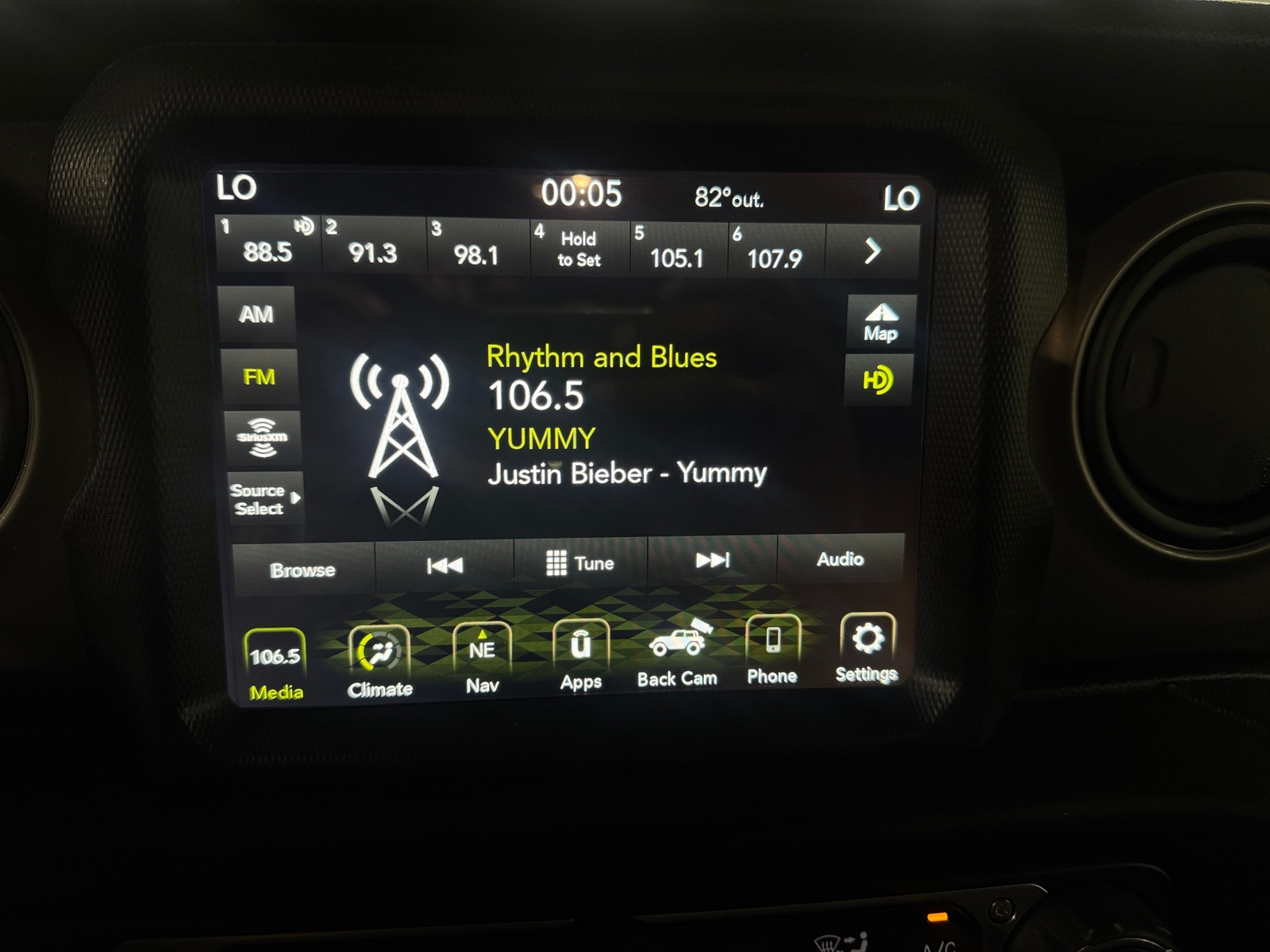 Thumbnail: 2021 Jeep Wrangler - 4