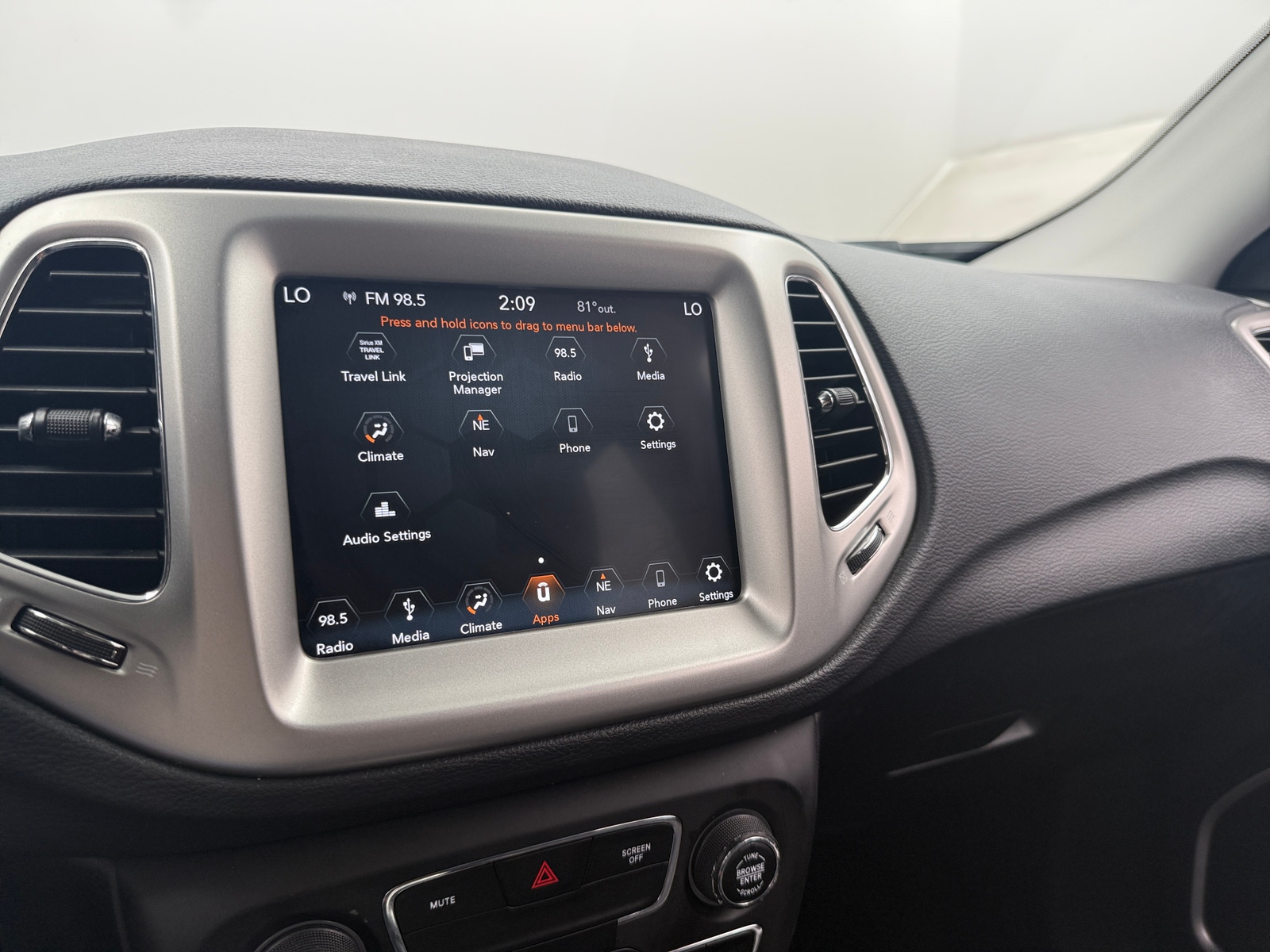 Thumbnail: 2020 Jeep Compass - 3