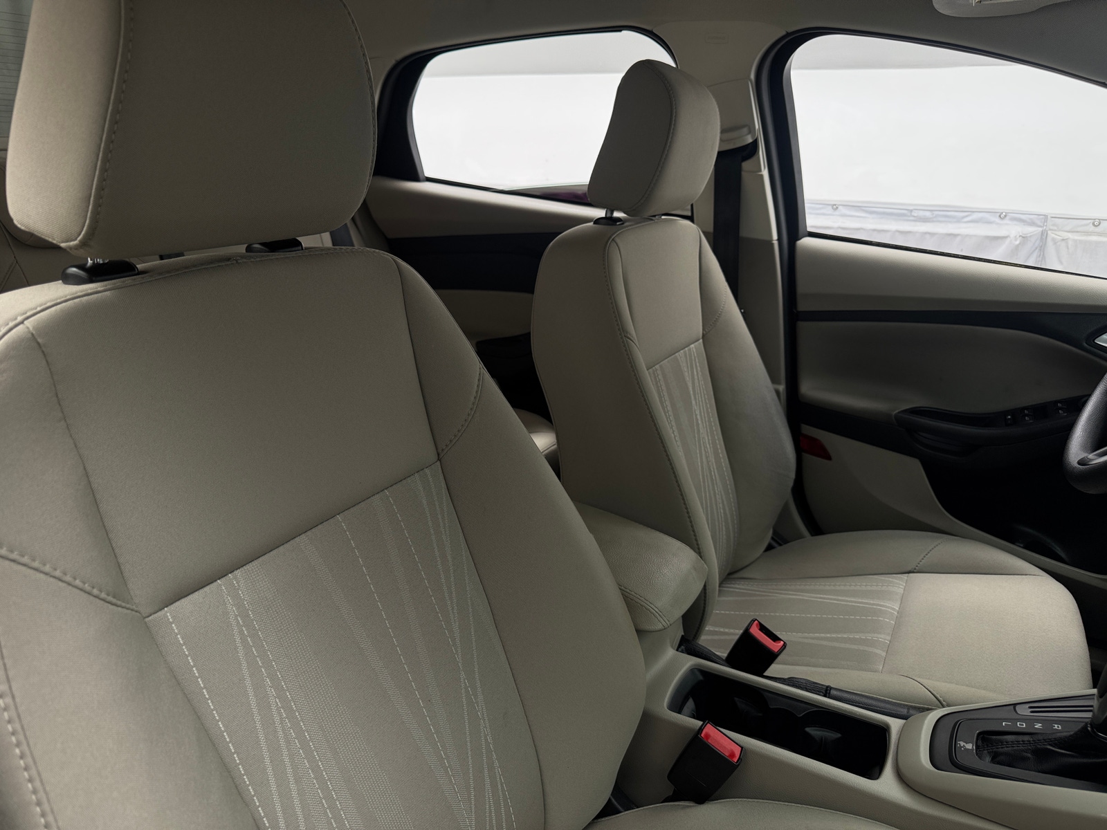 Thumbnail: 2016 Ford Focus - 2