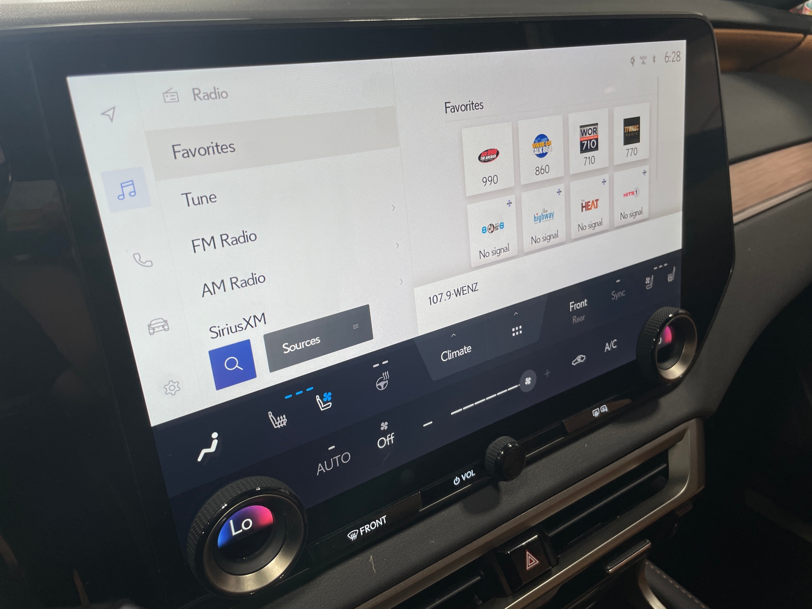 Thumbnail: 2023 Lexus RX - 4