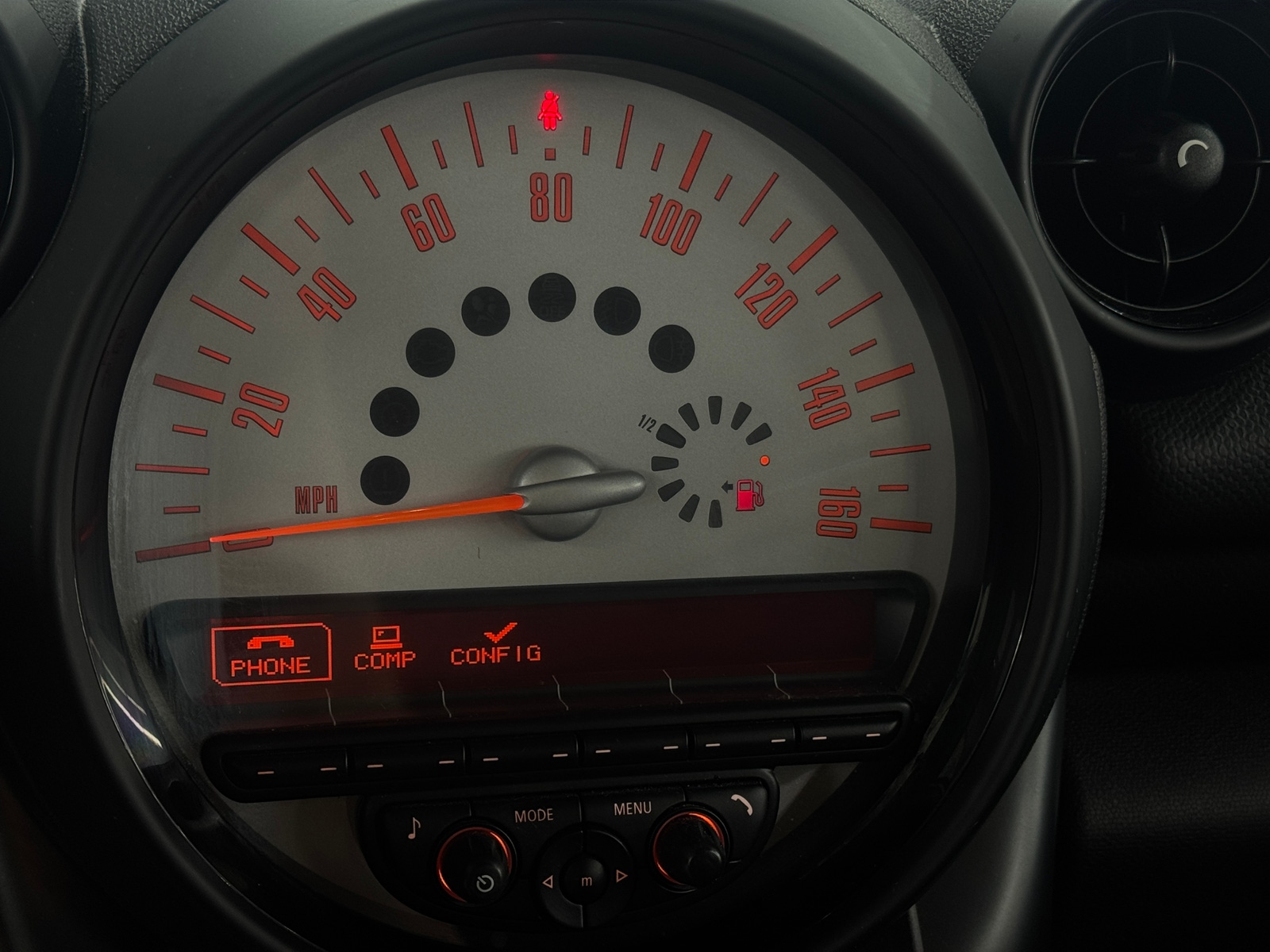 Thumbnail: 2013 MINI Cooper Countryman - 3