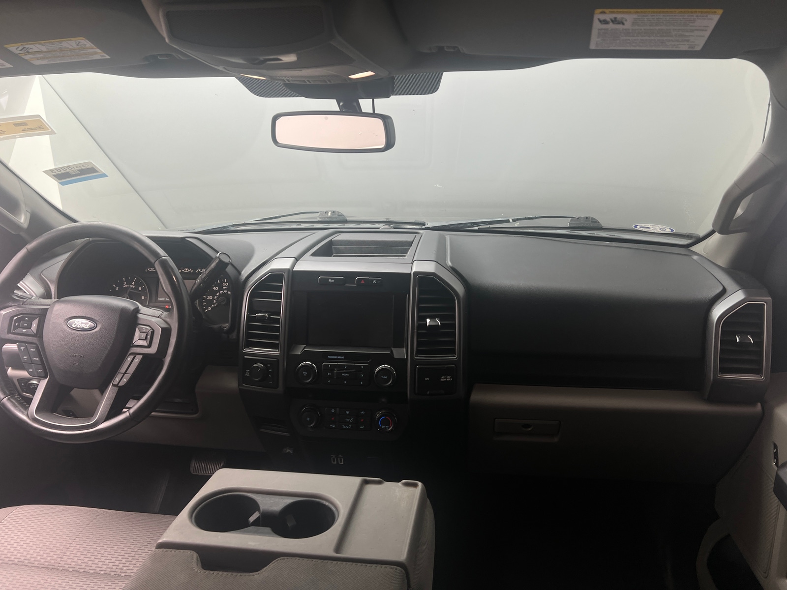 Thumbnail: 2019 Ford Econoline - 3