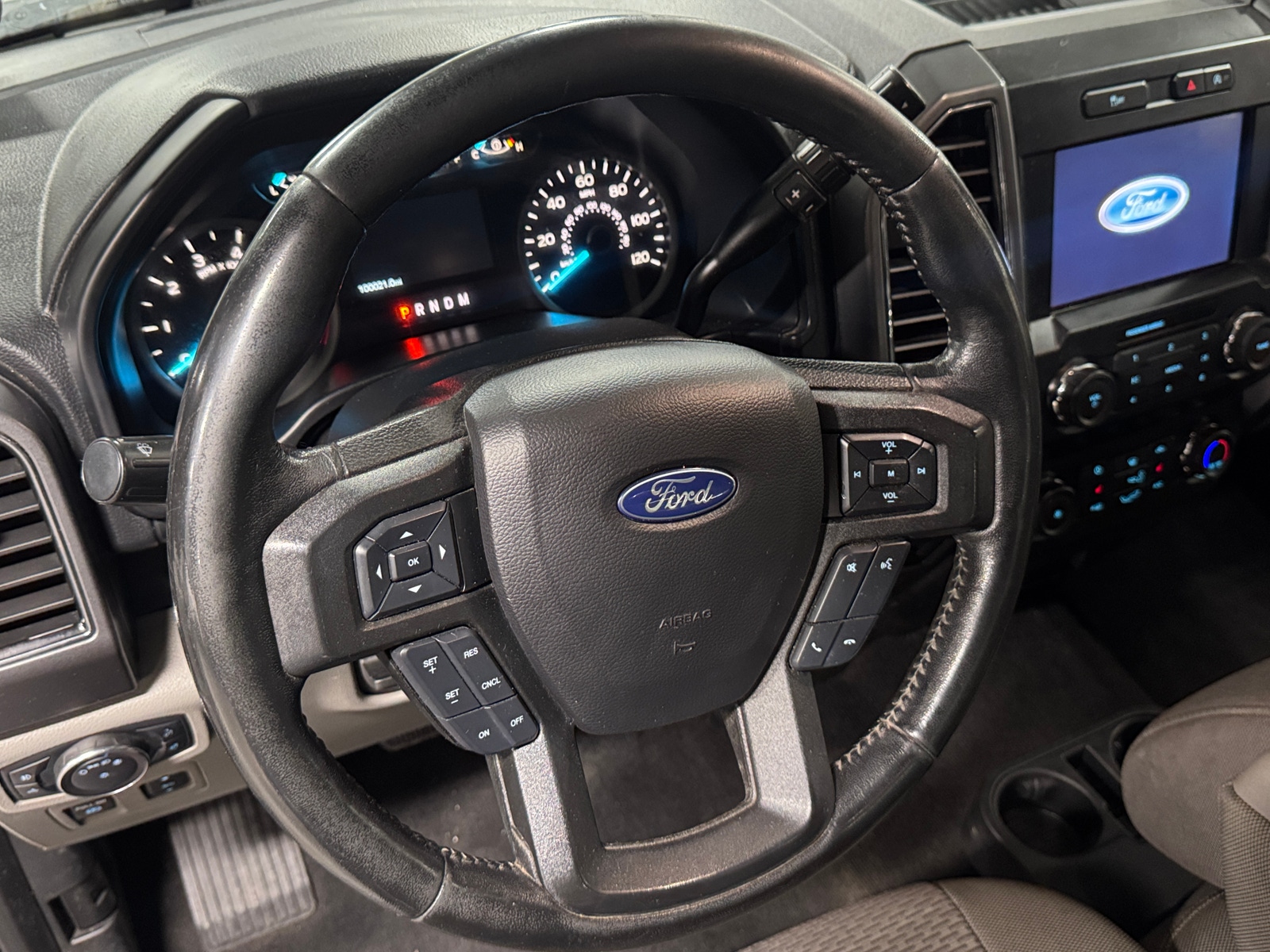 Thumbnail: 2019 Ford Econoline - 5