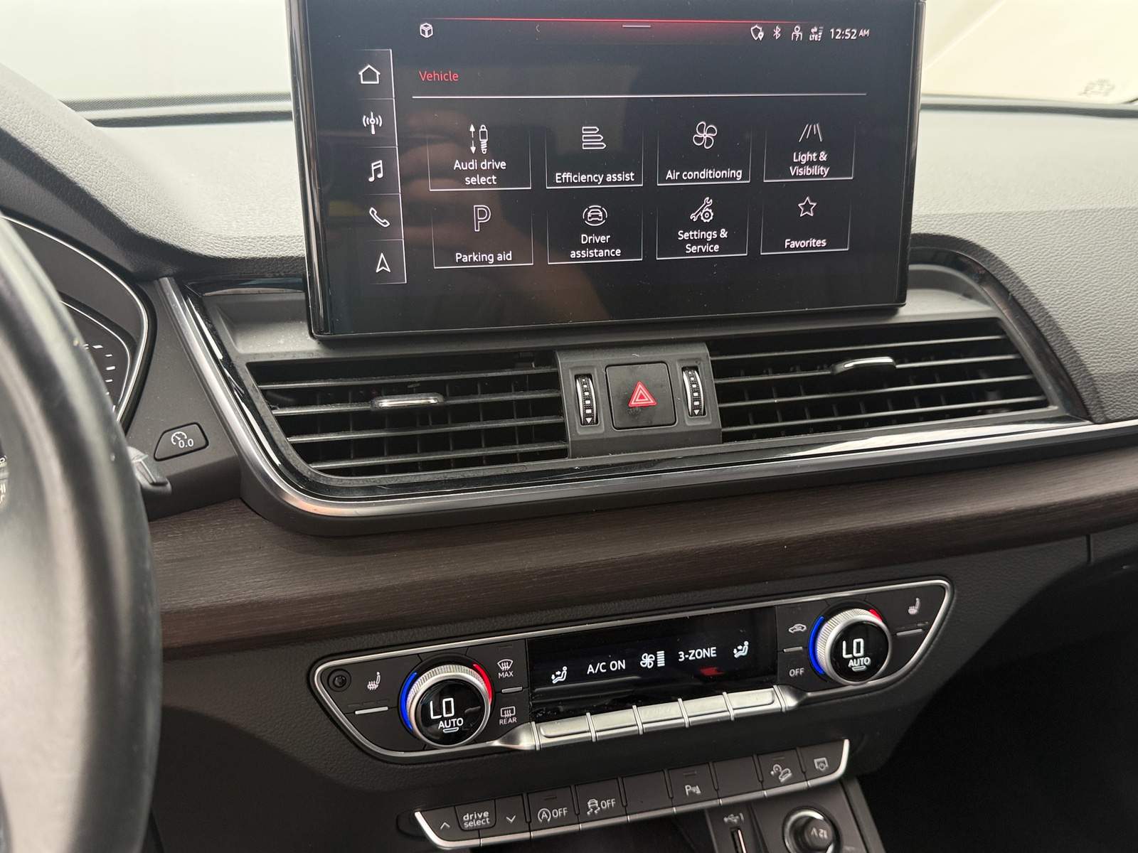 Thumbnail: 2022 Audi Q5 - 3