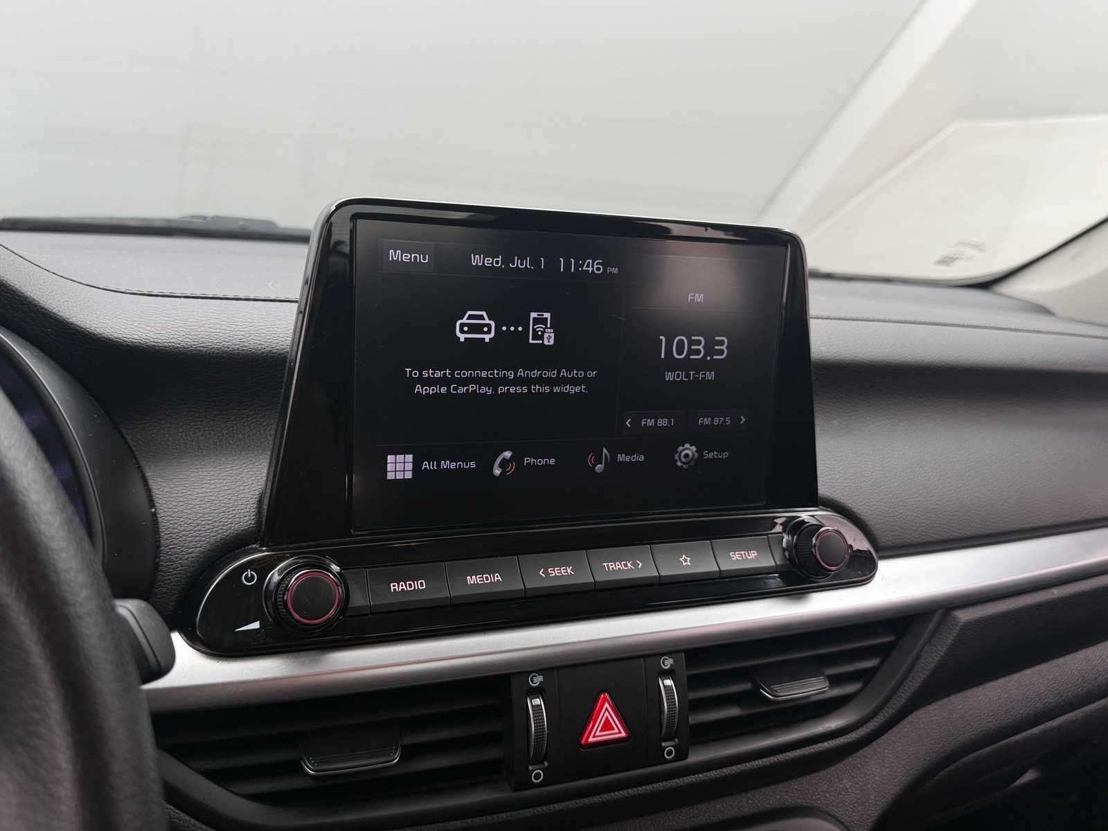 Thumbnail: 2023 Kia Forte - 4
