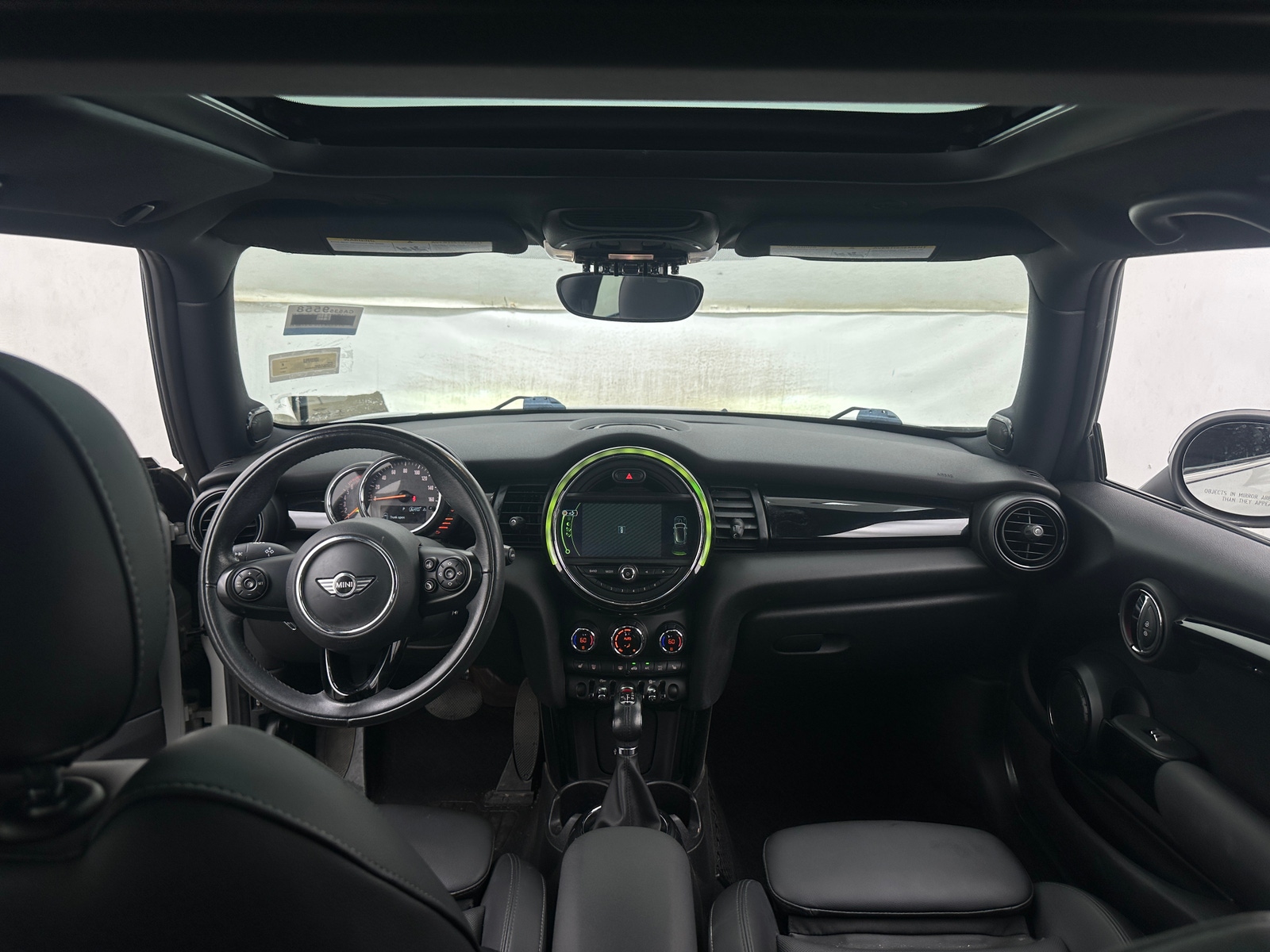 Thumbnail: 2017 MINI Cooper Hardtop - 2