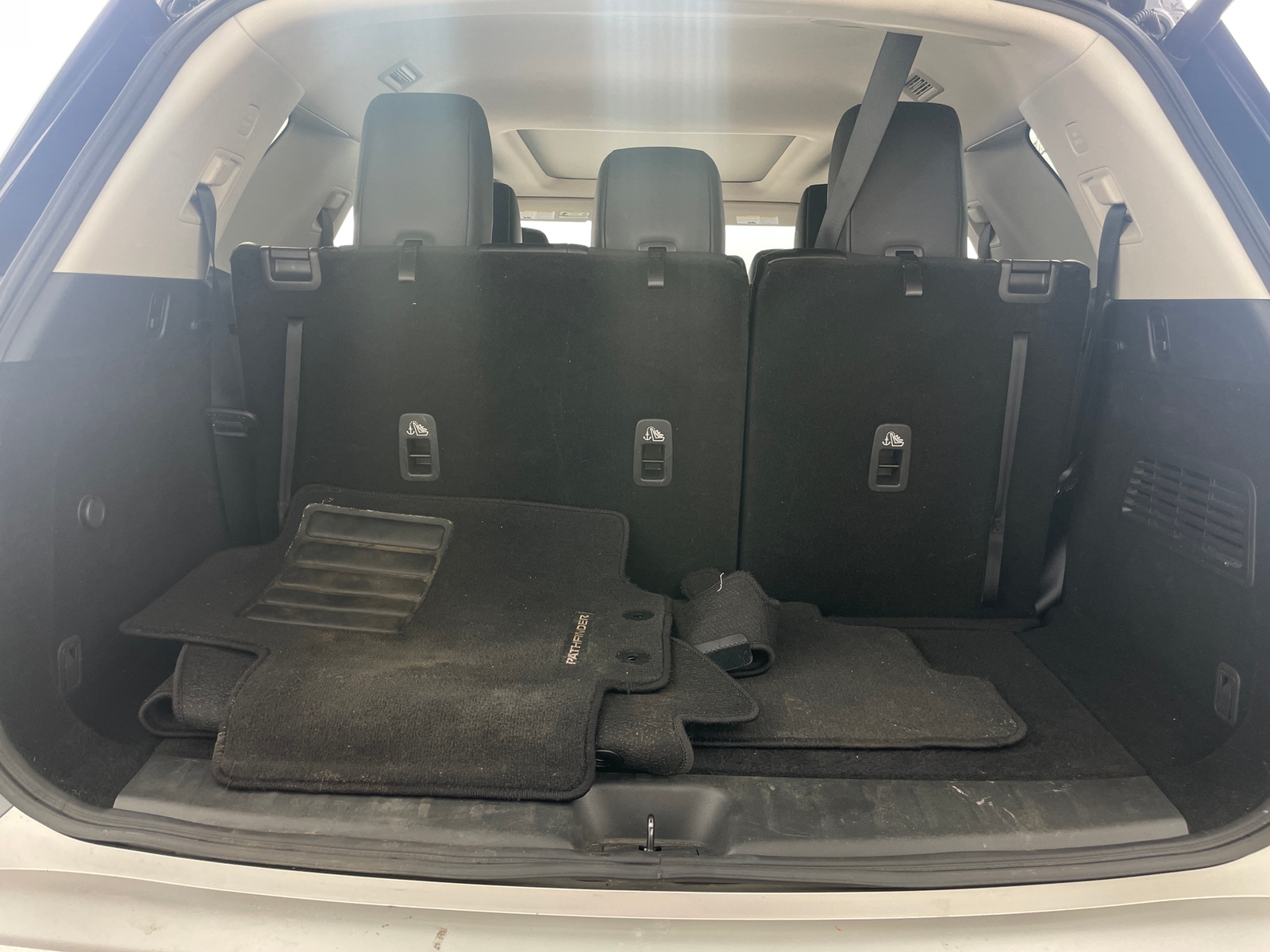 Thumbnail: 2024 Nissan Pathfinder - 6