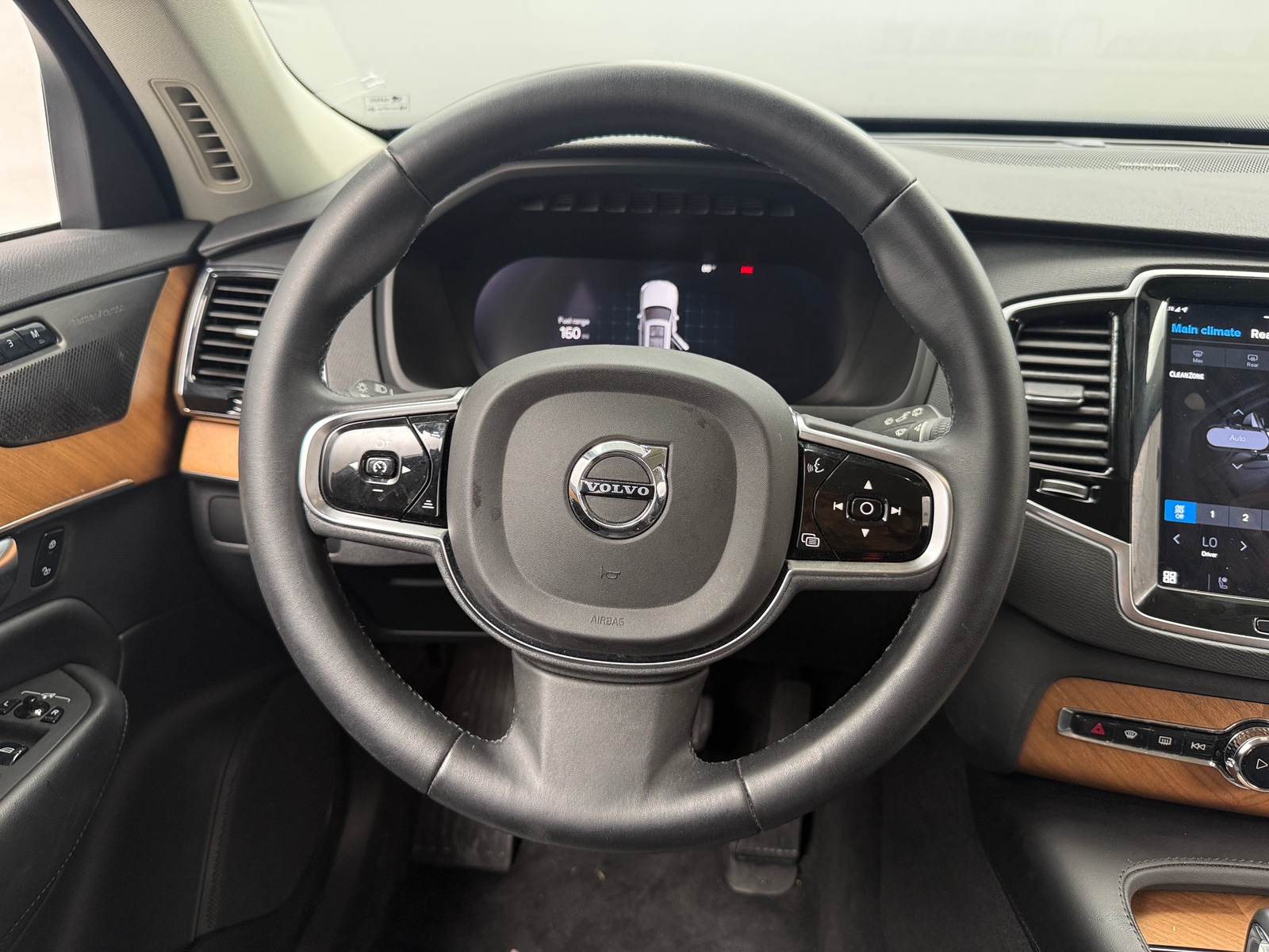 Thumbnail: 2023 Volvo XC90 - 4
