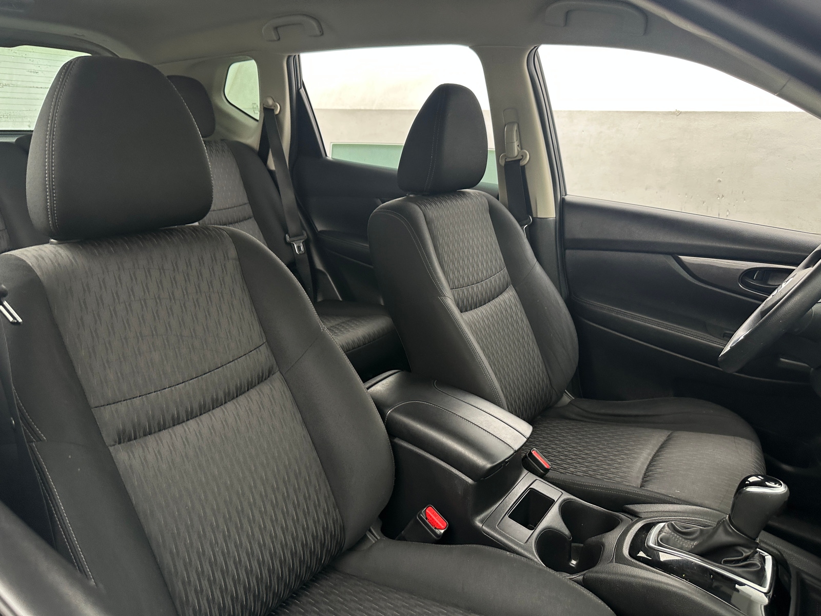 Thumbnail: 2019 Nissan Rogue - 2