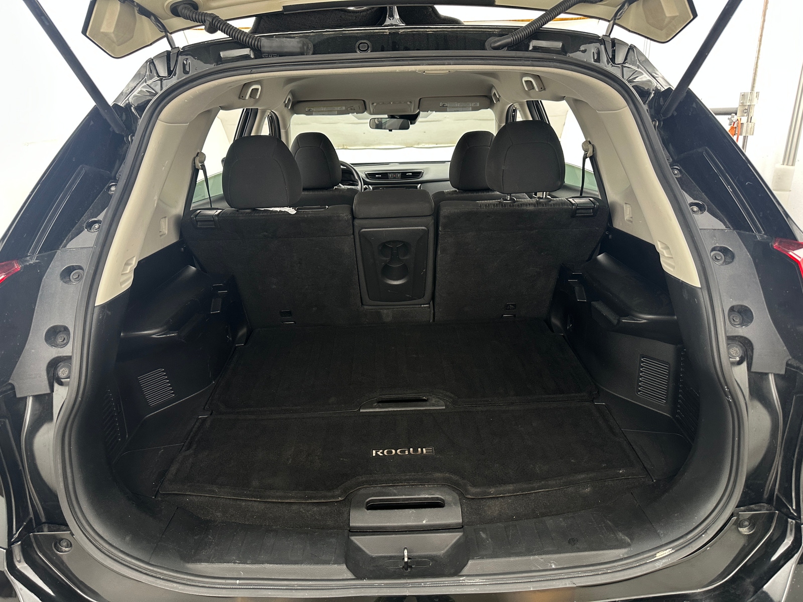 Thumbnail: 2019 Nissan Rogue - 7