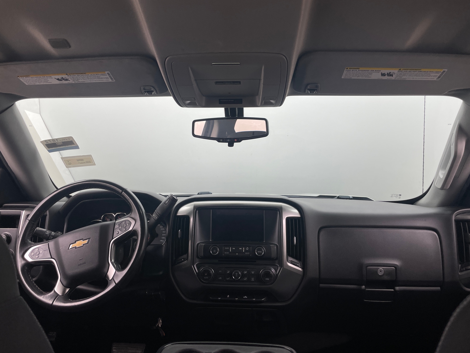 Thumbnail: 2018 Chevrolet Silverado 1500 - 3