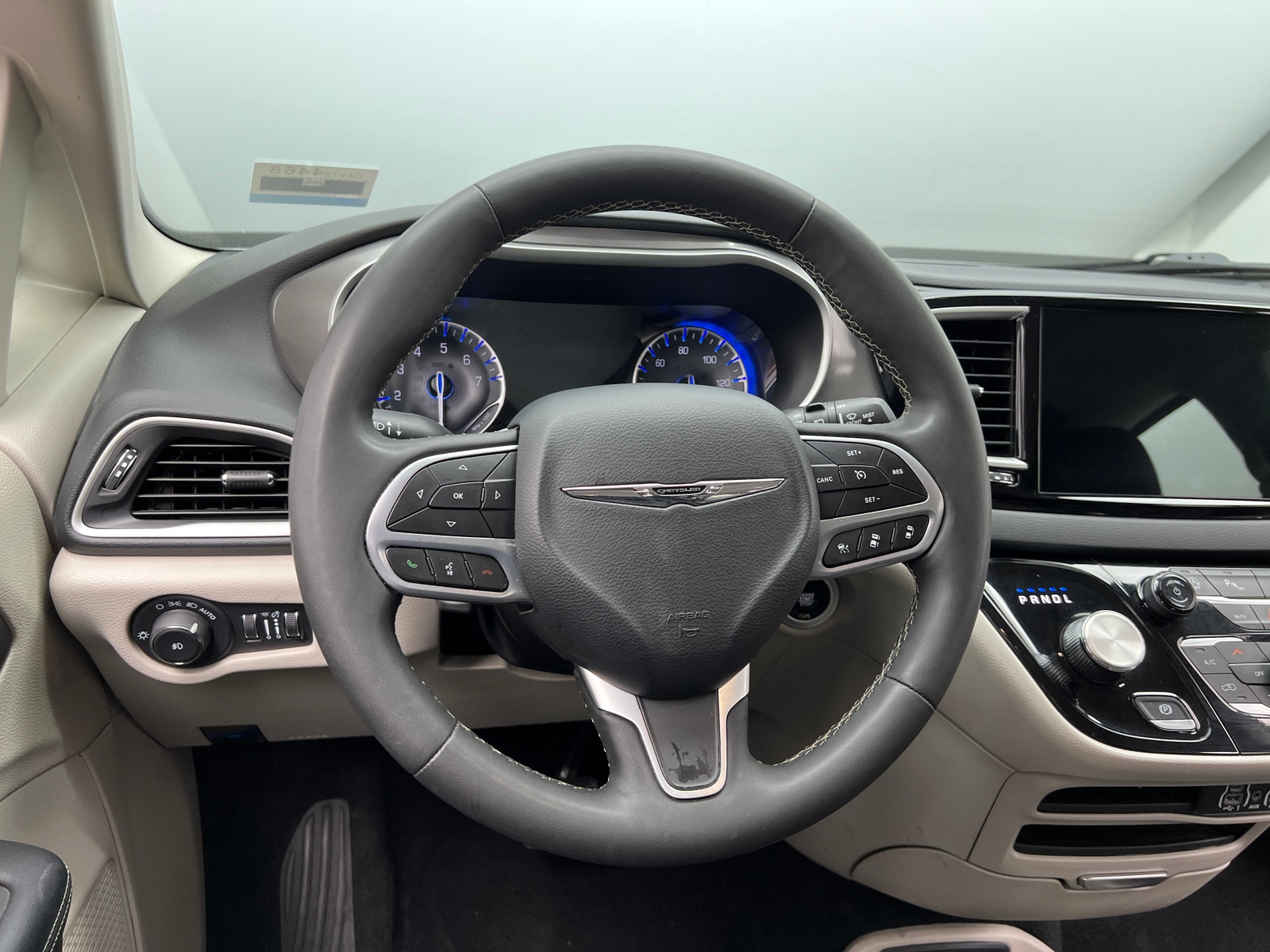 Thumbnail: 2024 Chrysler Pacifica - 5