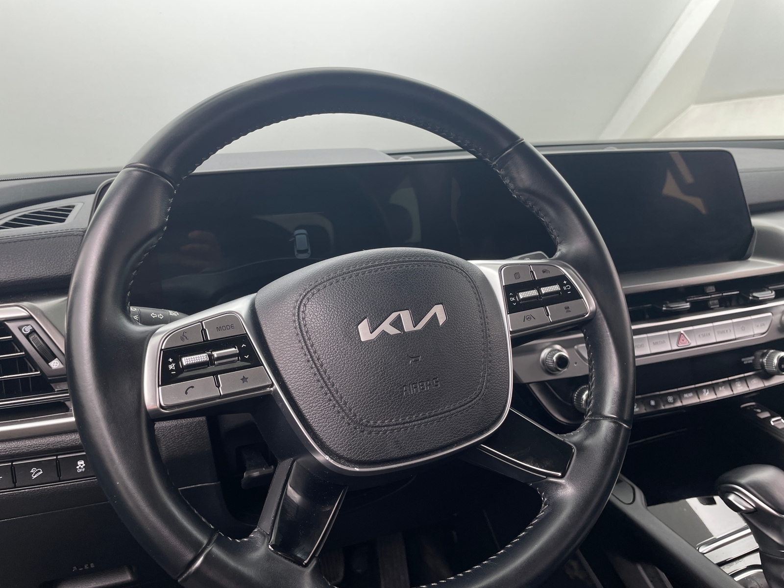 Thumbnail: 2024 Kia Telluride - 4
