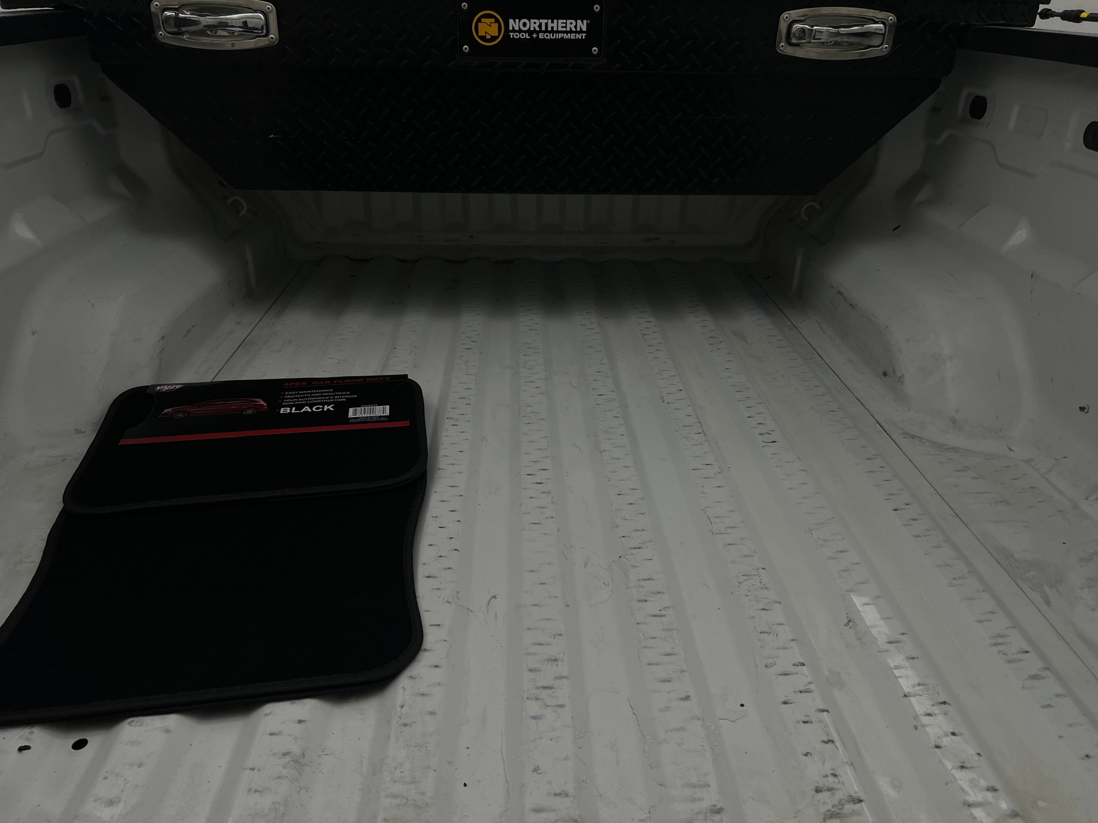 Thumbnail: 2023 Chevrolet Colorado - 7