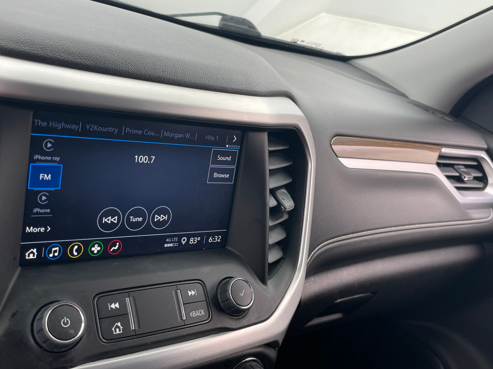 Thumbnail: 2023 GMC Acadia - 4