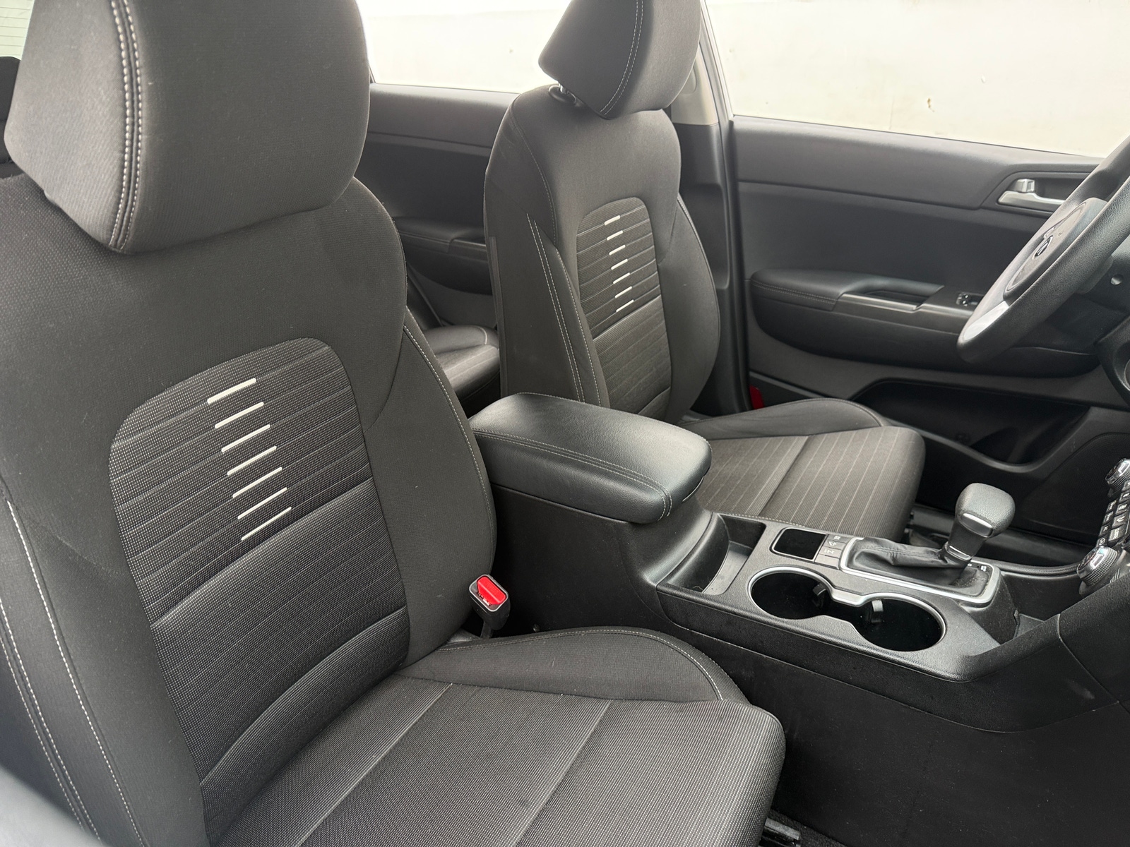 Thumbnail: 2020 Kia Sportage - 2