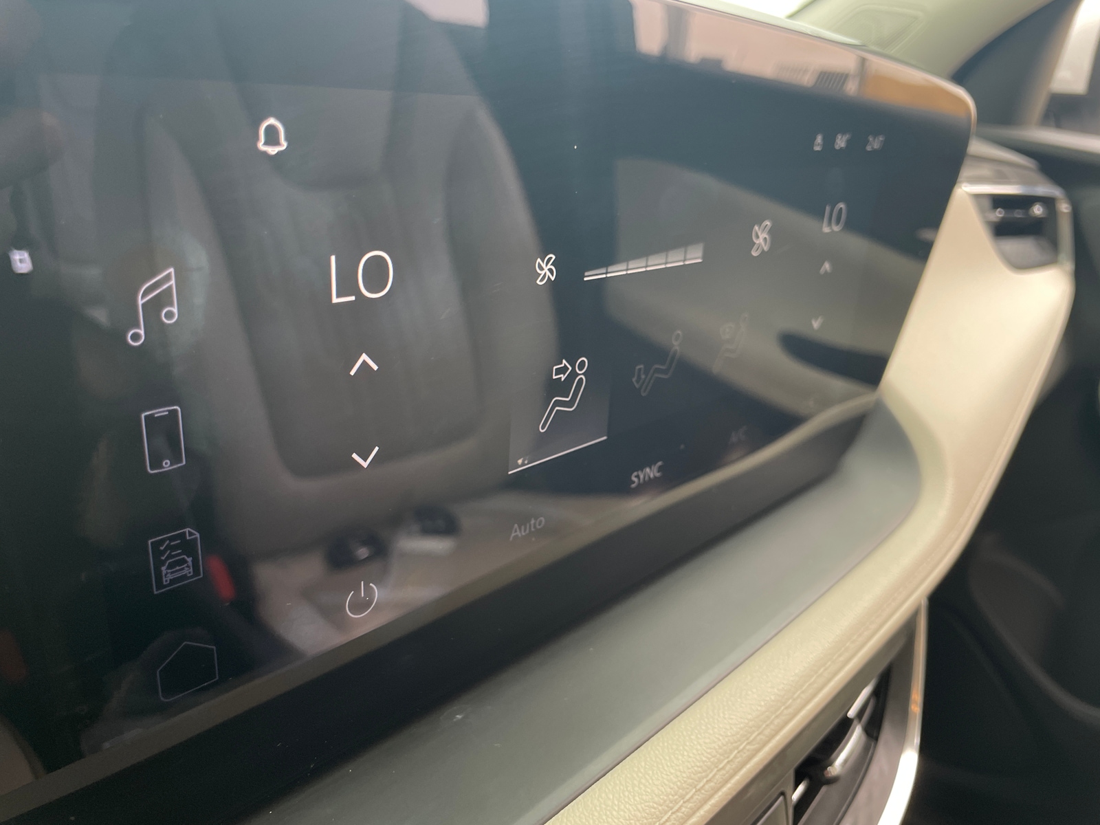Thumbnail: 2024 Buick Encore GX - 3