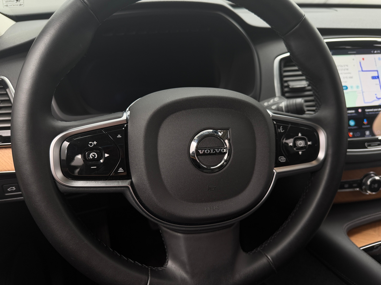 Thumbnail: 2025 Volvo XC90 - 4