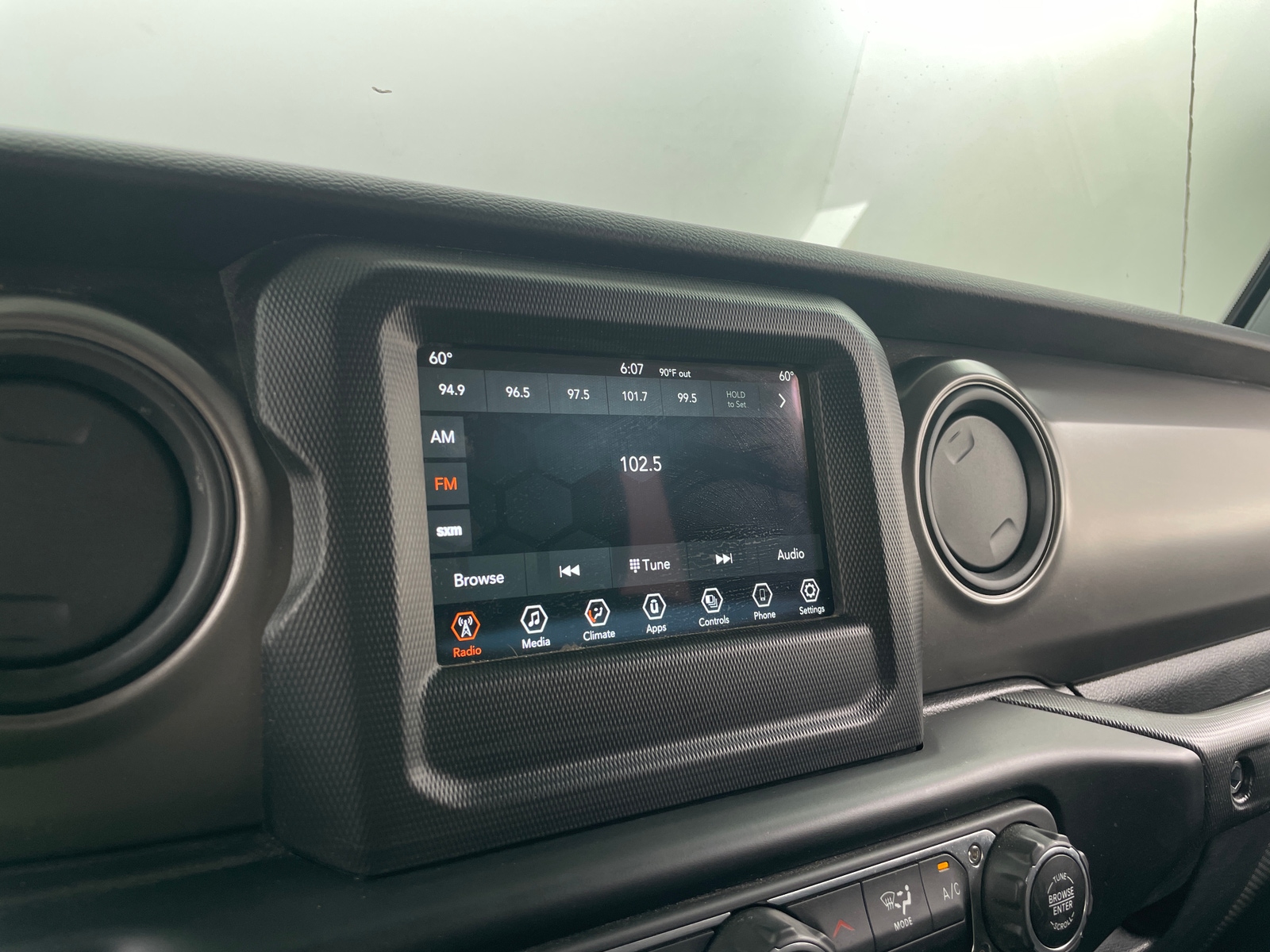 Thumbnail: 2022 Jeep Wrangler - 4