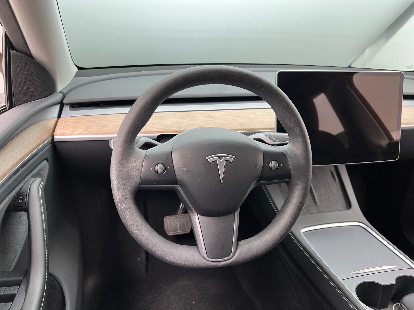 Thumbnail: 2023 Tesla Model Y - 4