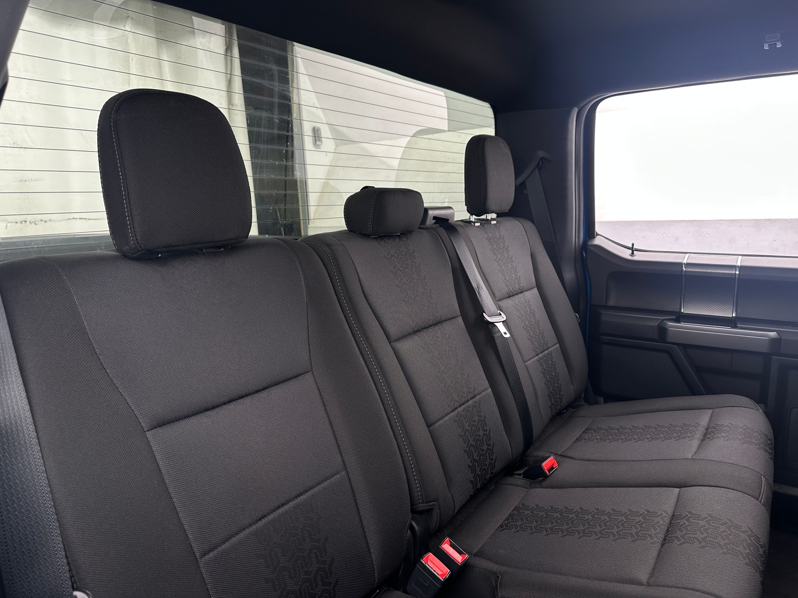 Thumbnail: 2020 Ford Econoline - 6