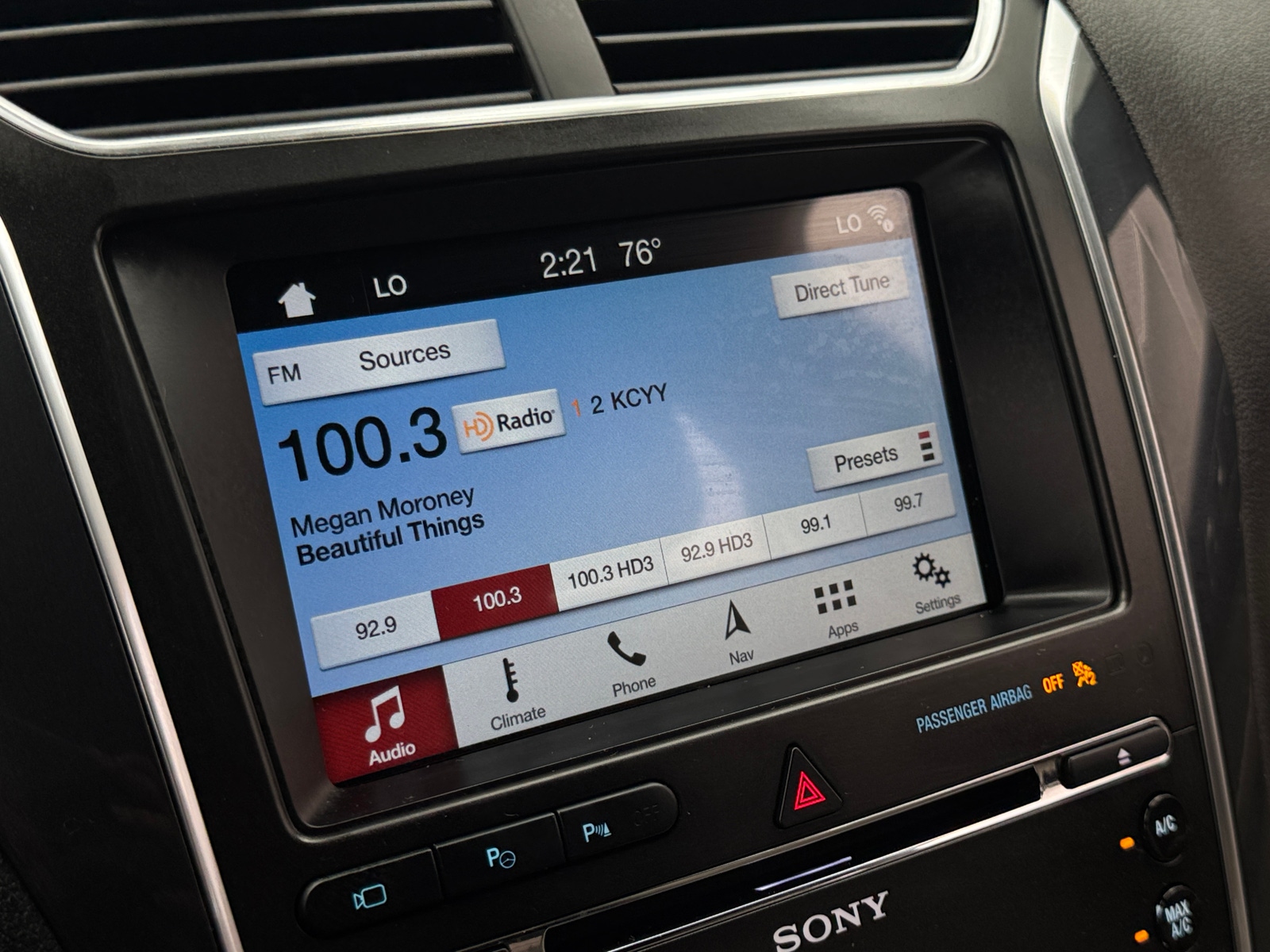 Thumbnail: 2018 Ford Explorer - 3