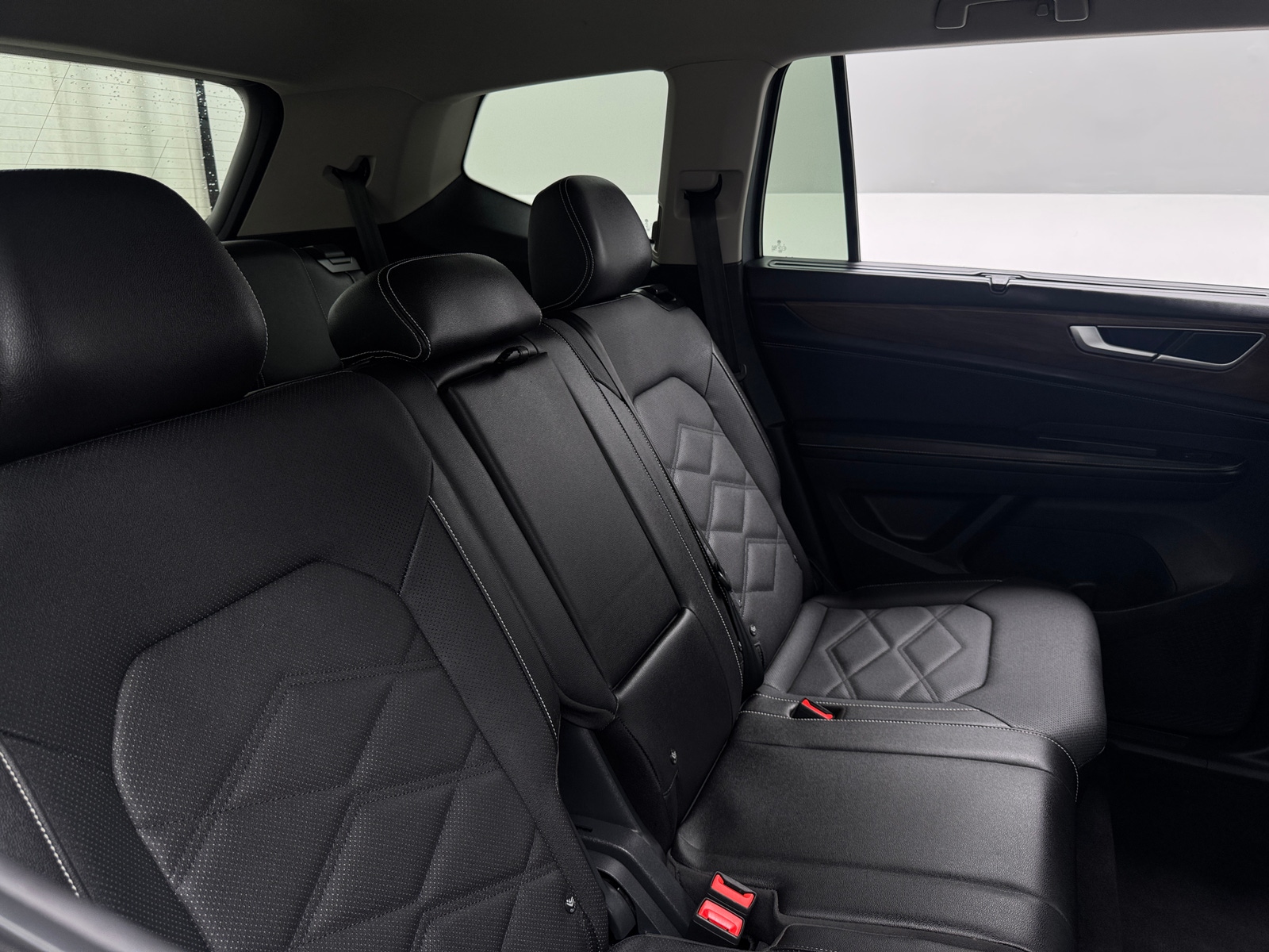 Thumbnail: 2026 Volkswagen Atlas - 5