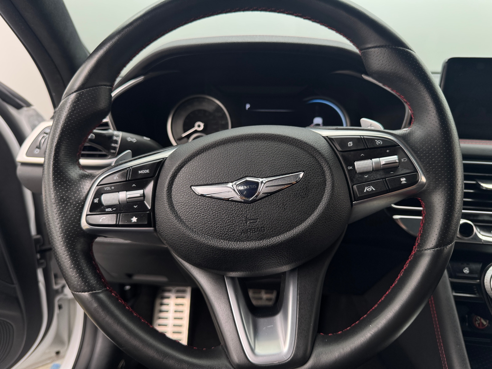 Thumbnail: 2023 Genesis G70 - 4
