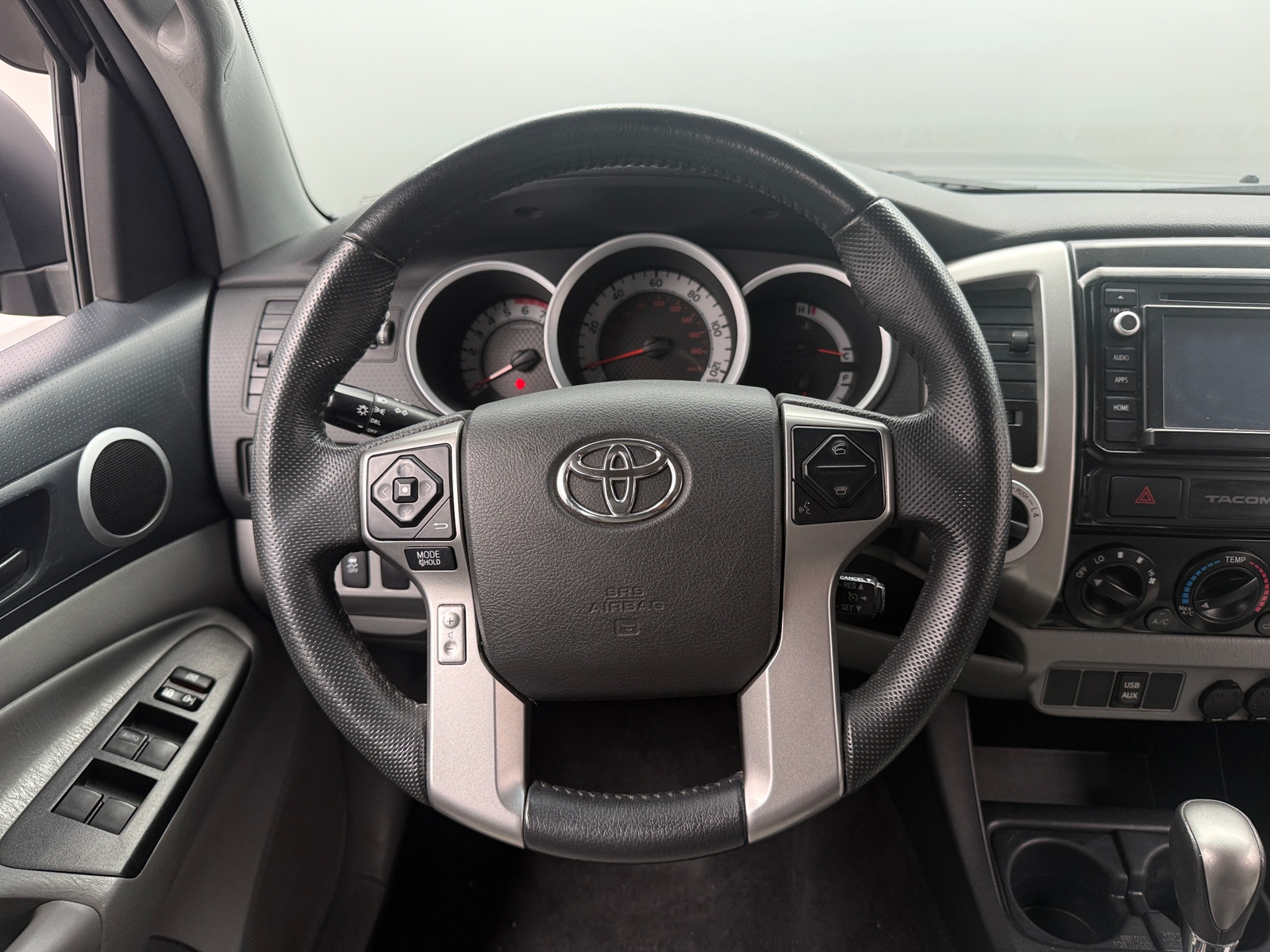 Thumbnail: 2015 Toyota Tacoma - 5