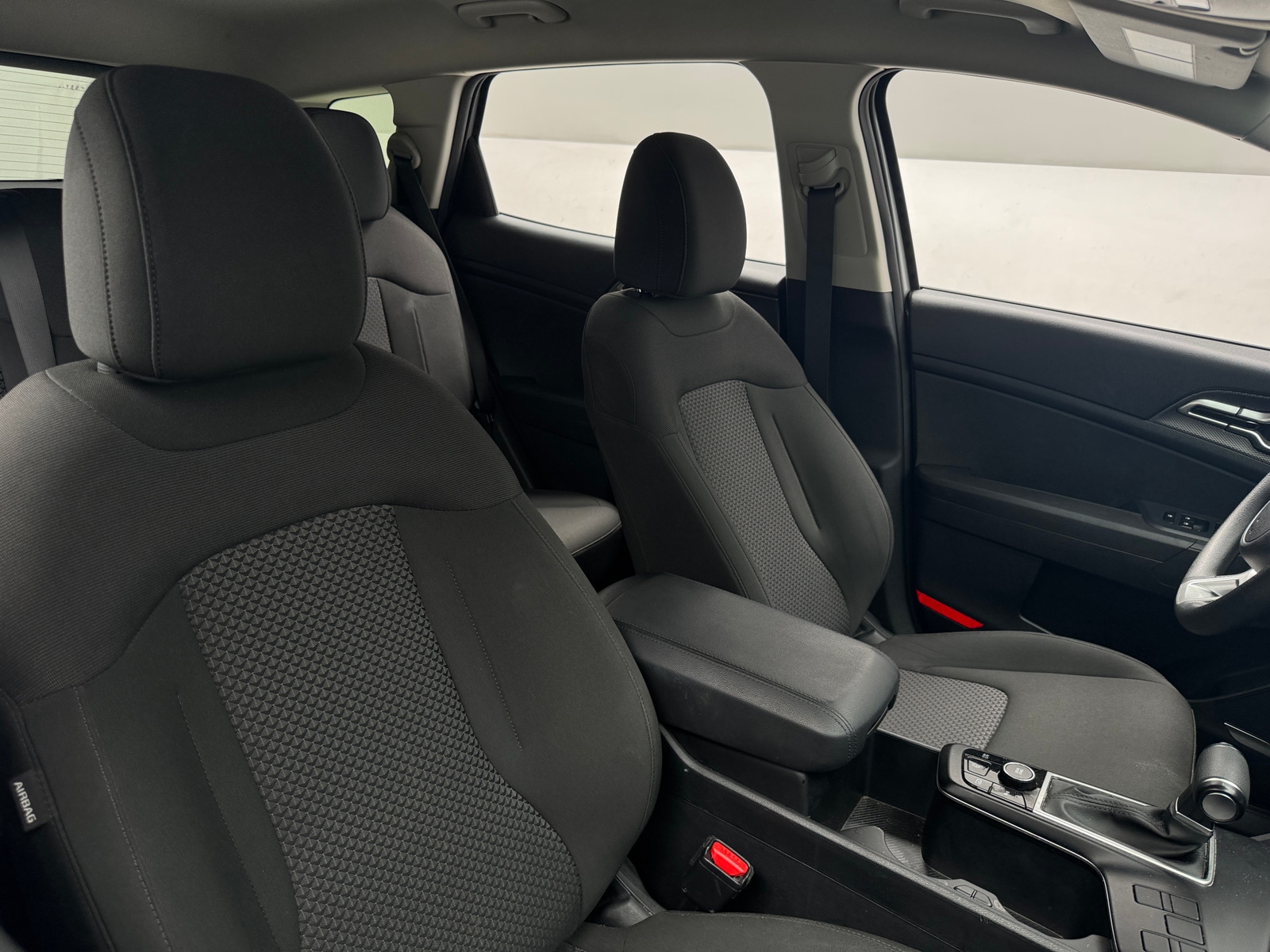 Thumbnail: 2025 Kia Sportage - 2