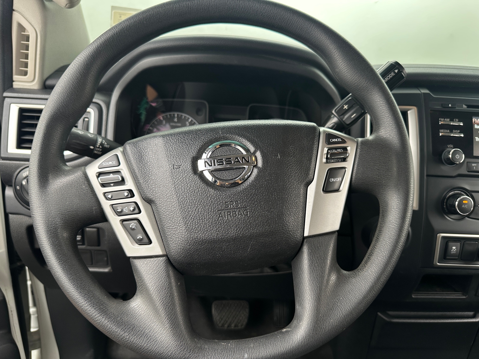 Thumbnail: 2018 Nissan Titan - 5