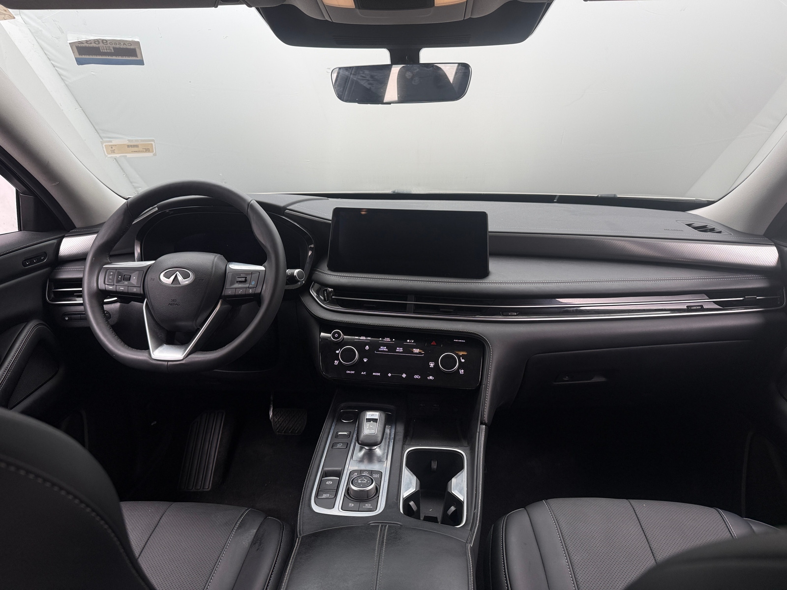 Thumbnail: 2023 INFINITI QX60 - 2