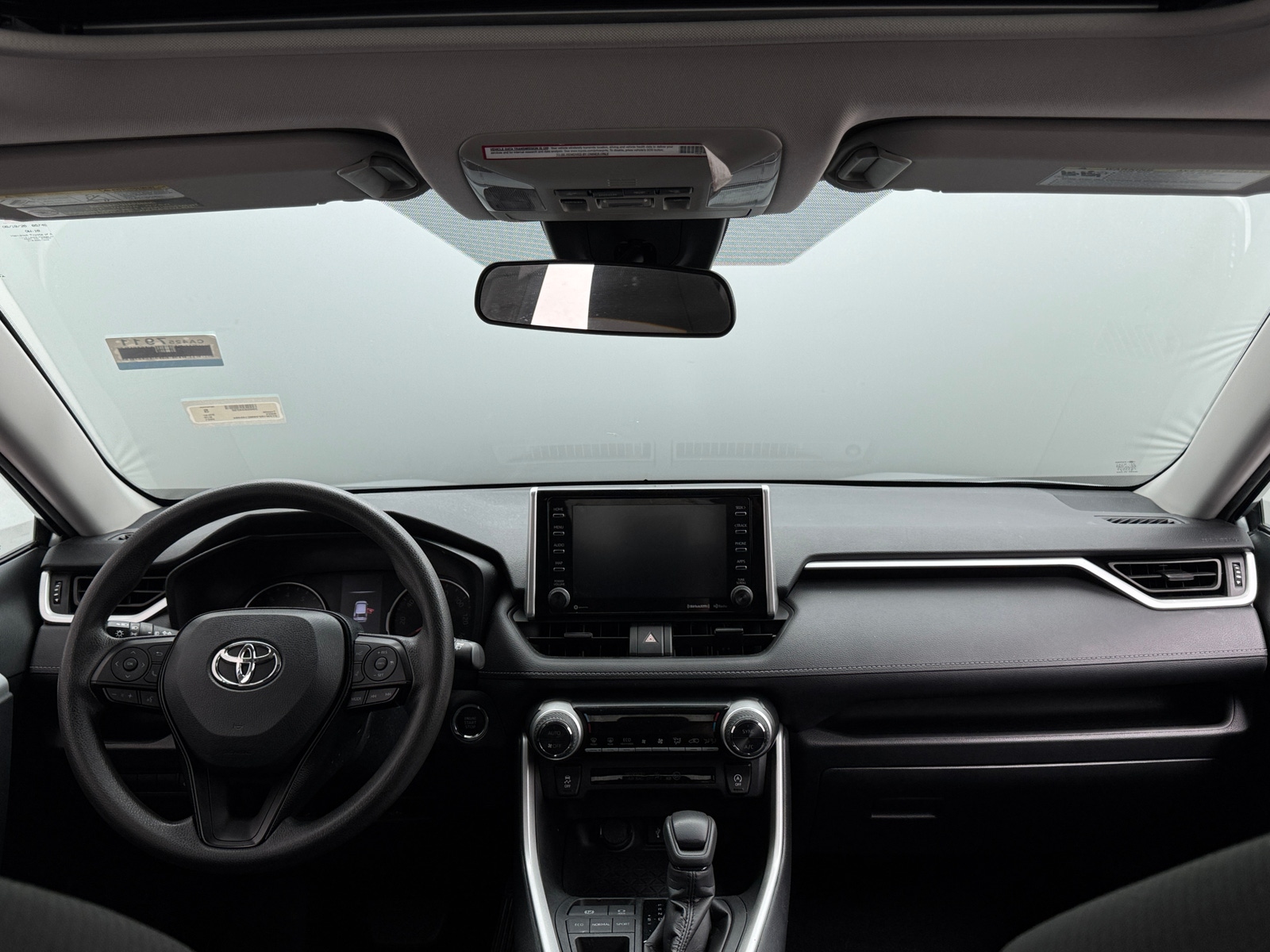 Thumbnail: 2021 Toyota RAV4 - 3