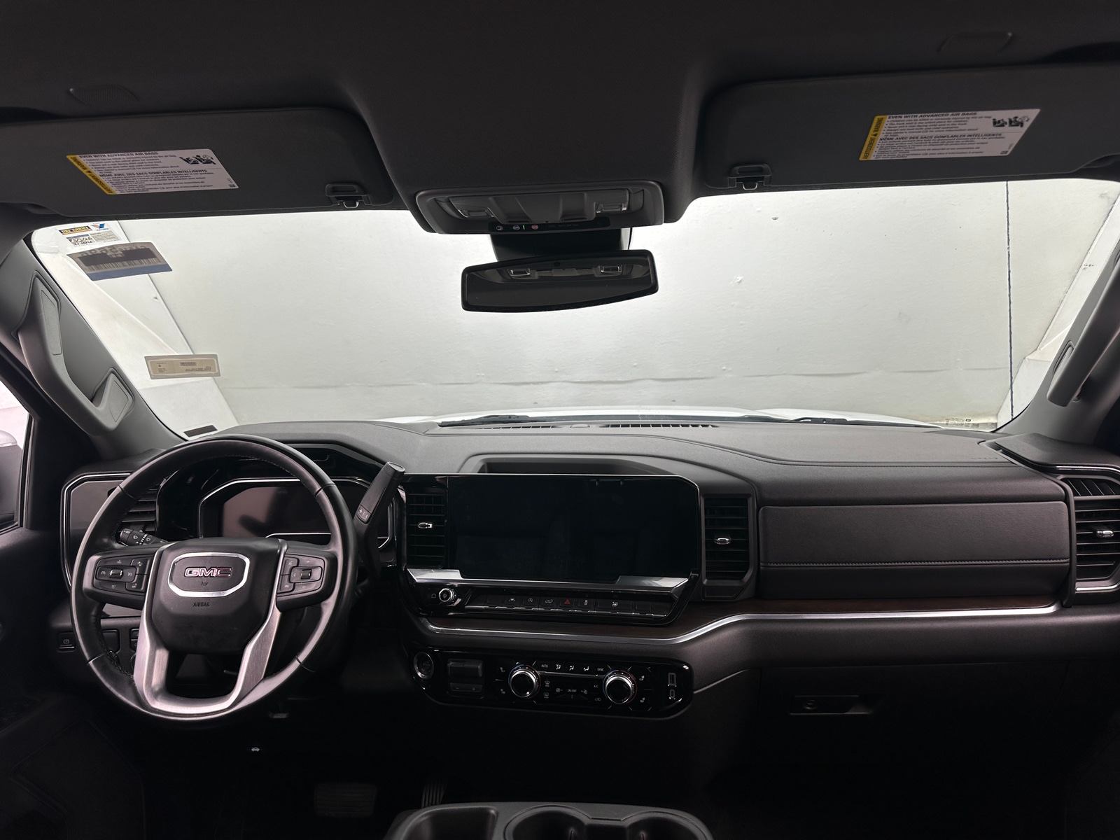 Thumbnail: 2025 GMC Sierra 1500 - 2