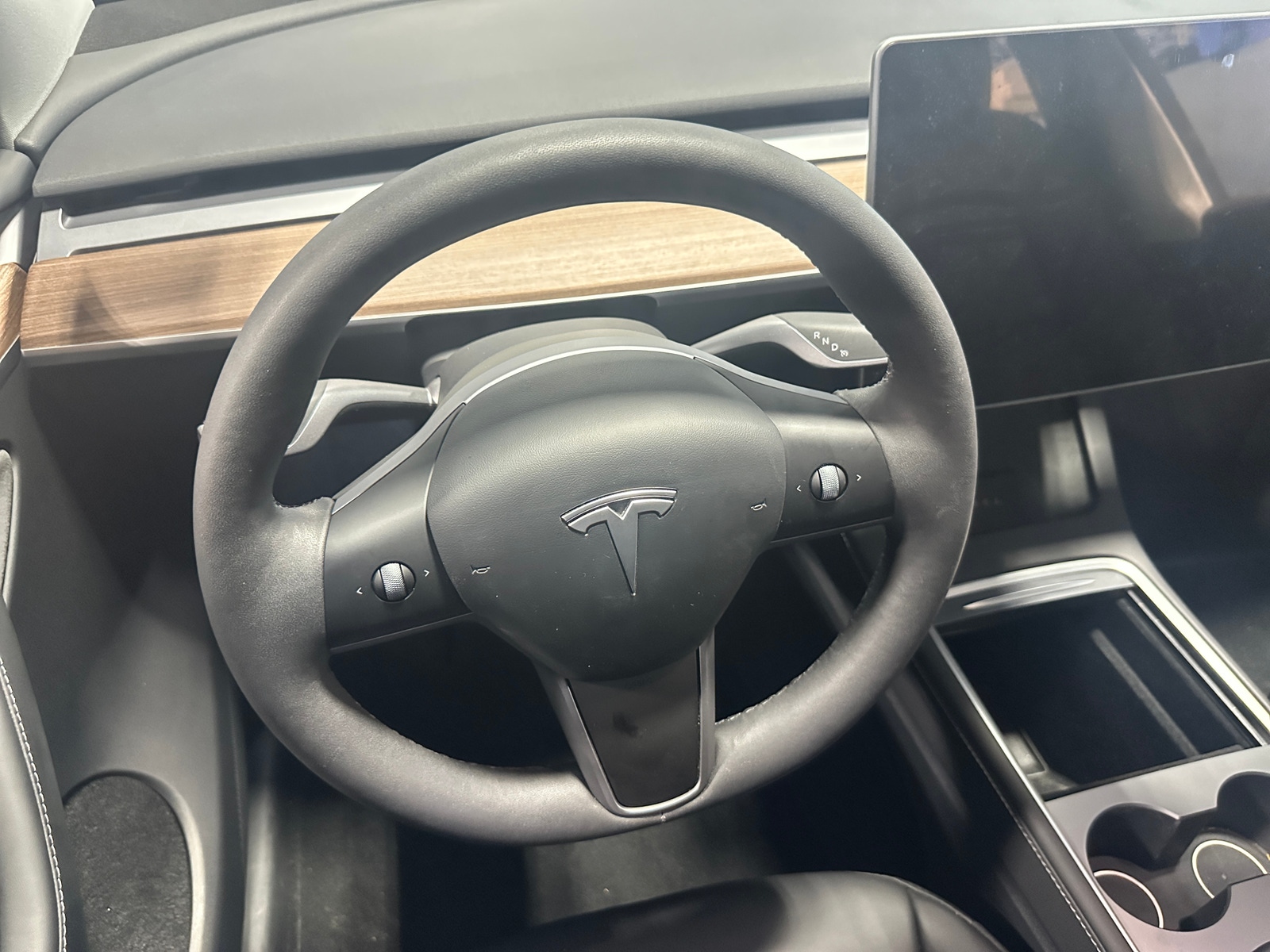 Thumbnail: 2024 Tesla Model Y - 4