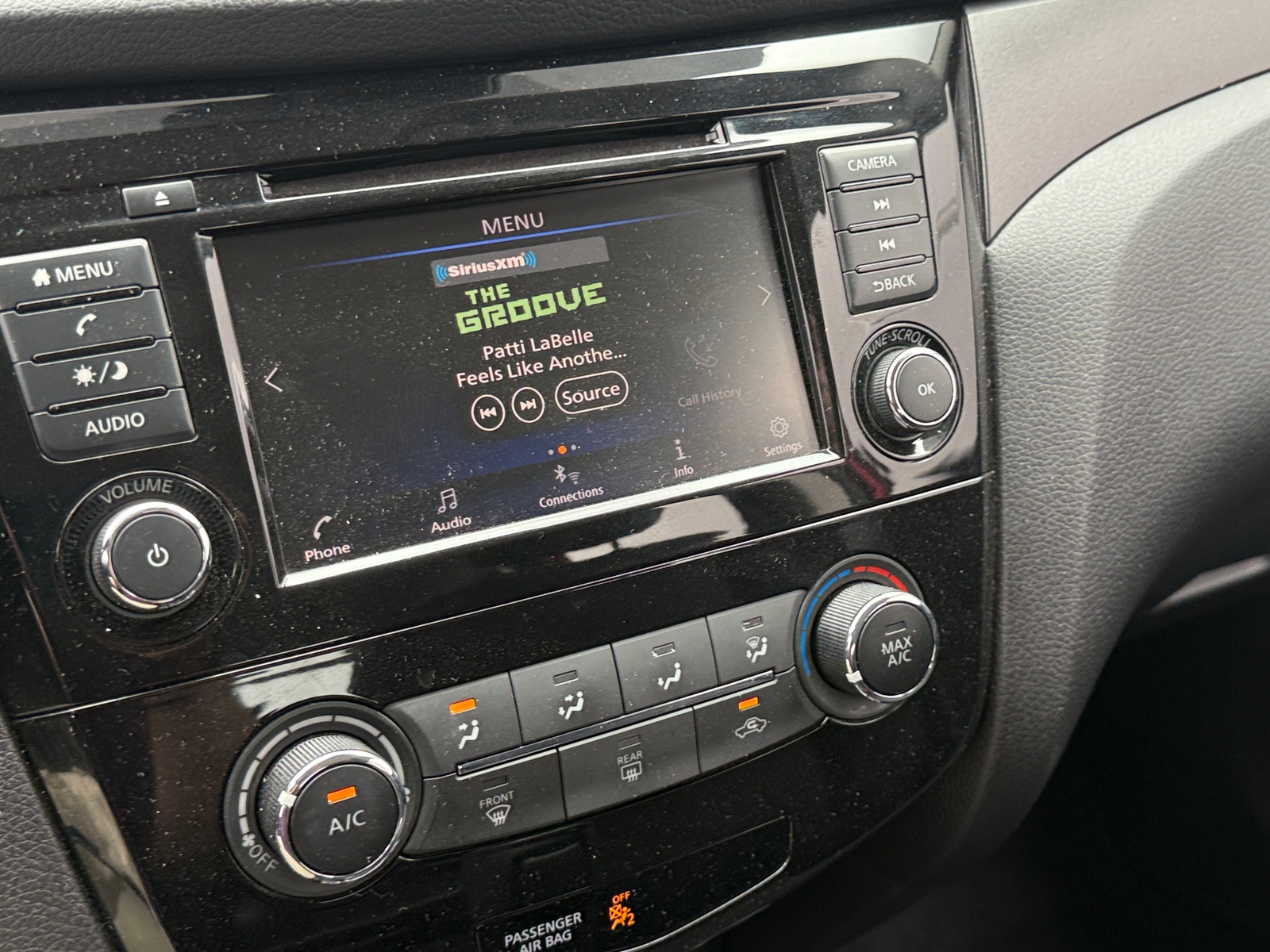 Thumbnail: 2020 Nissan Rogue Sport - 4