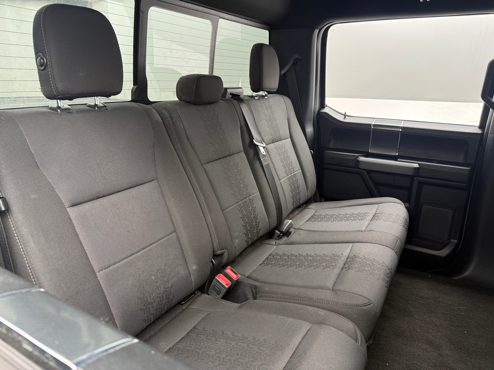 Thumbnail: 2019 Ford Econoline - 6