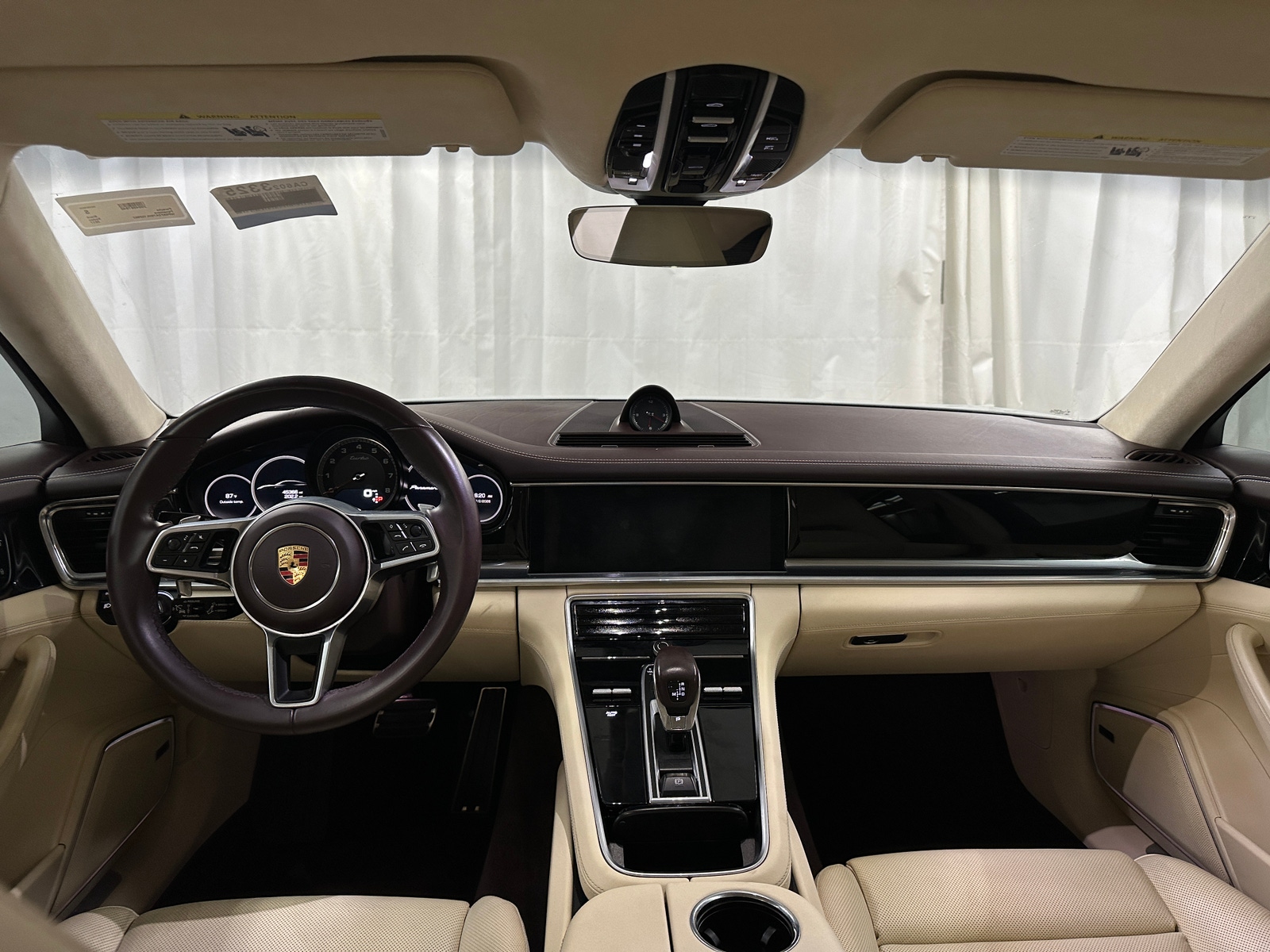 Thumbnail: 2017 Porsche Panamera - 2