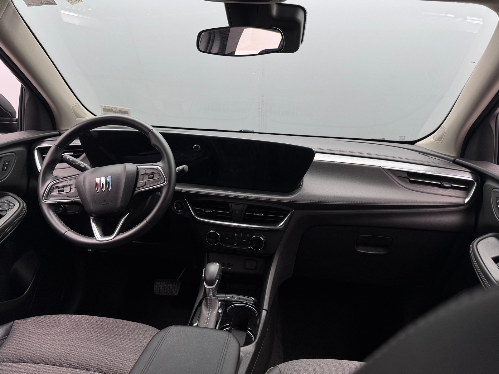 Thumbnail: 2025 Buick Encore GX - 3