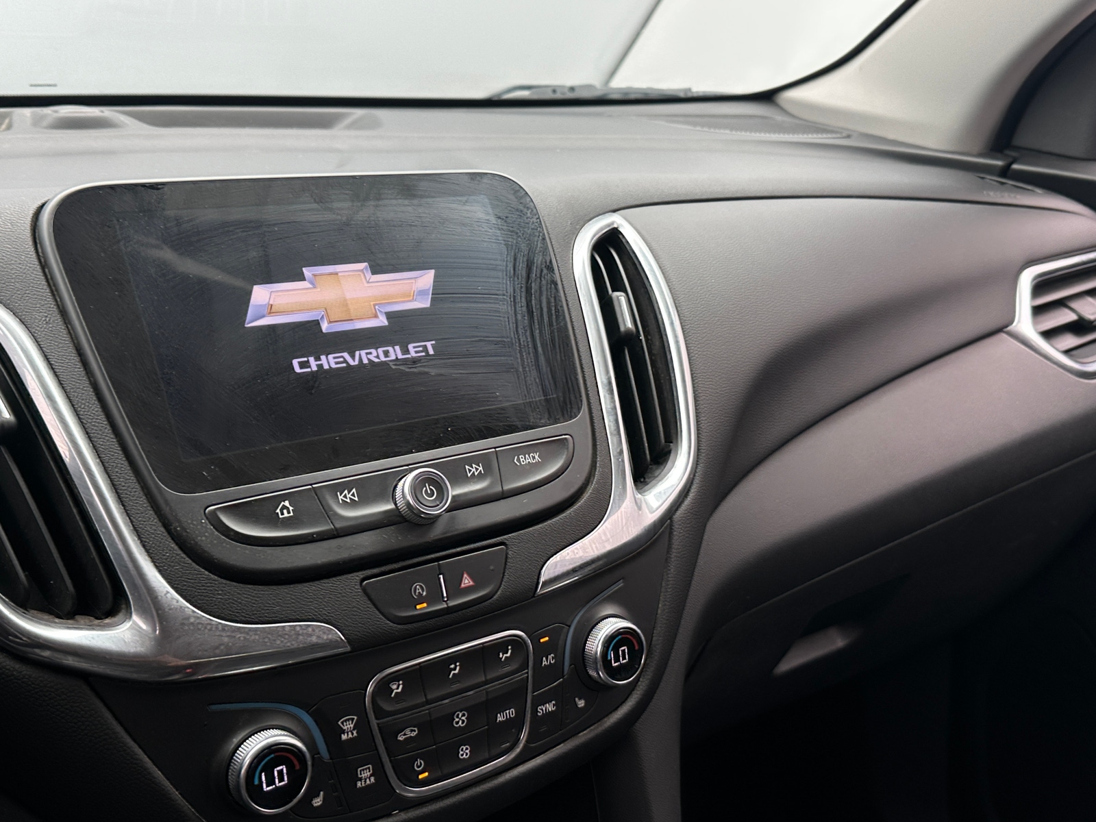 Thumbnail: 2023 Chevrolet Equinox - 4