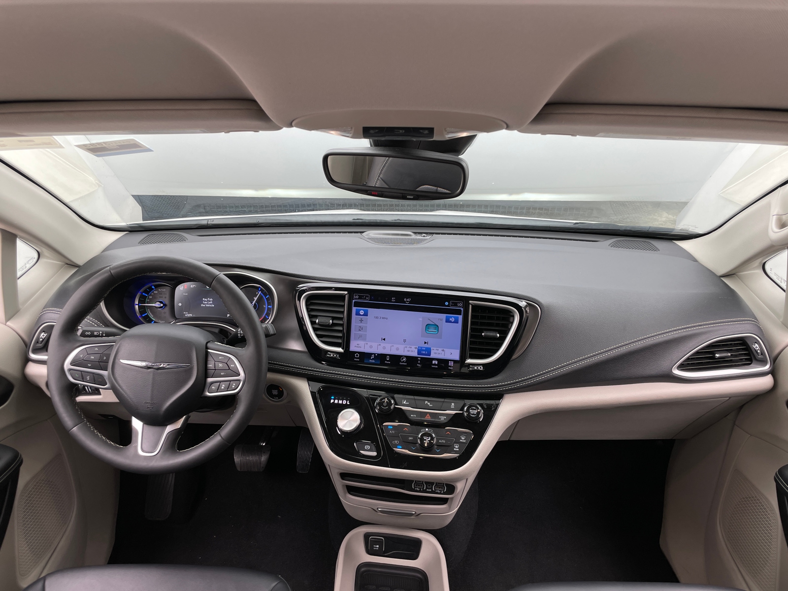 Thumbnail: 2024 Chrysler Pacifica - 2
