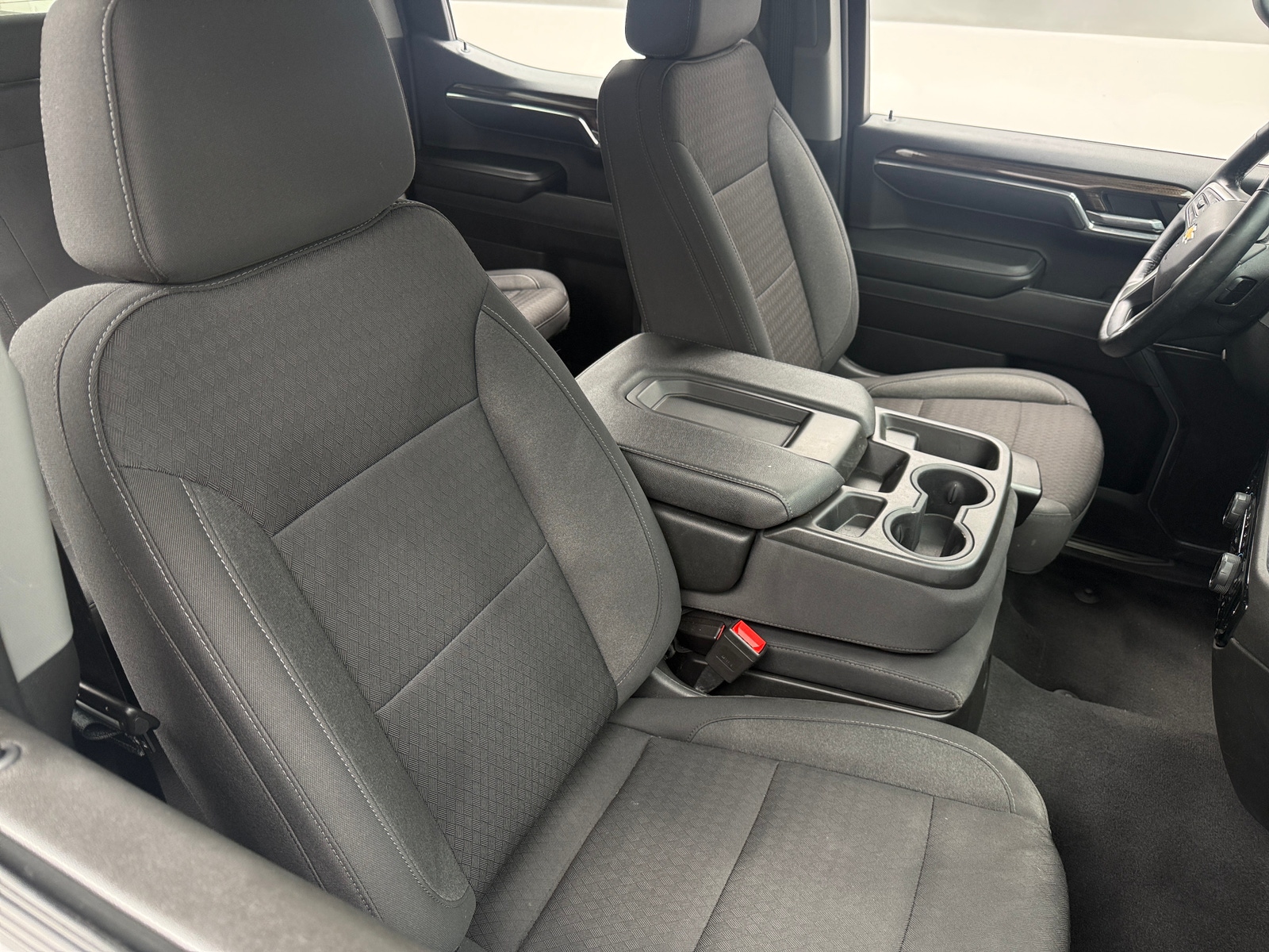 Thumbnail: 2023 Chevrolet Silverado 1500 - 2